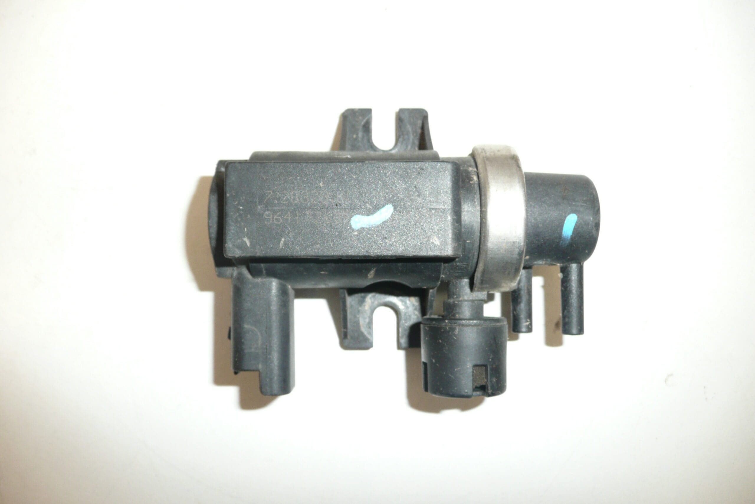 Podtlakový ventil Citroën Pierburg 7.28328.00 - Obrázek 2