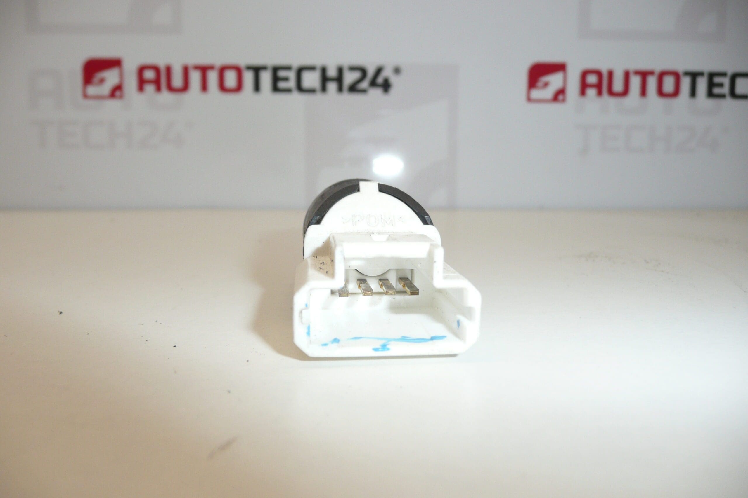 Brzdový spínač Citroën Peugeot 9643478880 453440 - Obrázek 2