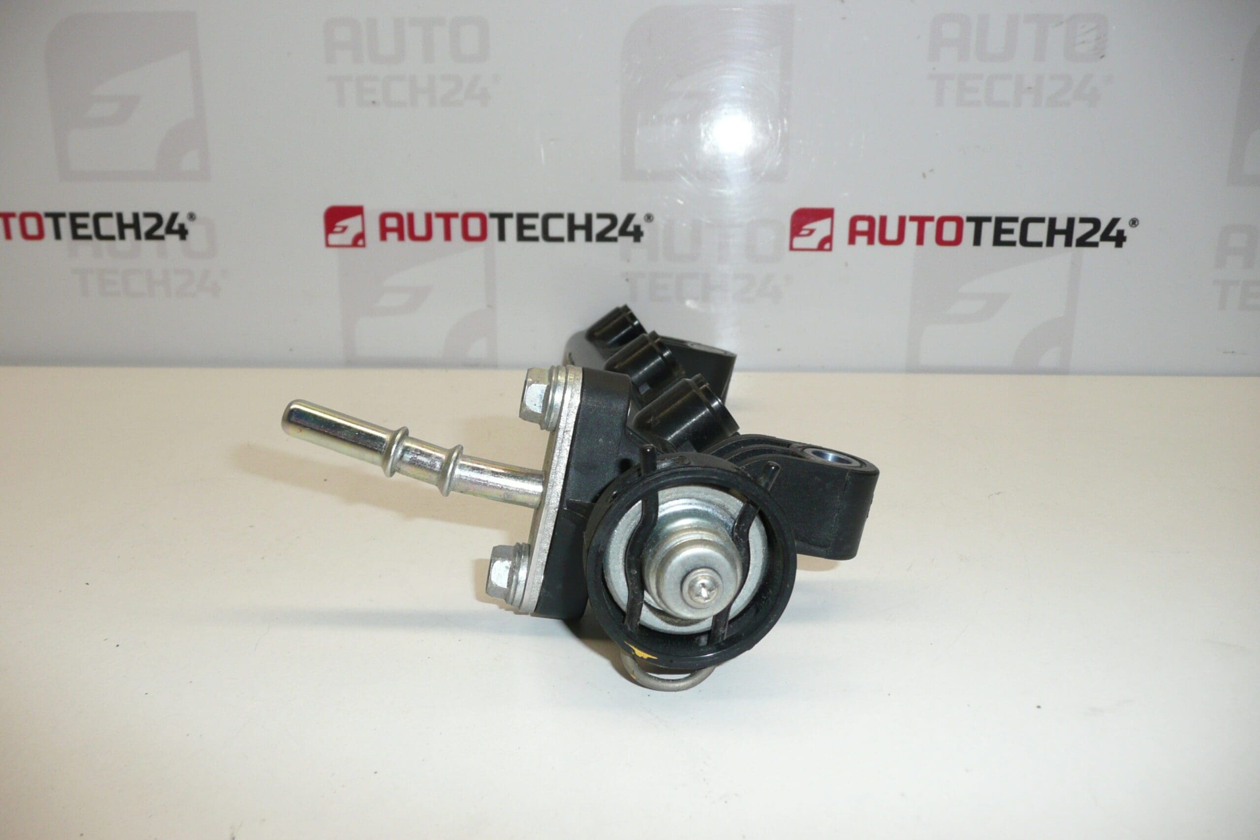 Vstřikovací Rampa Citroën Peugeot 23814-0Q010-A 1579JP - Obrázek 2