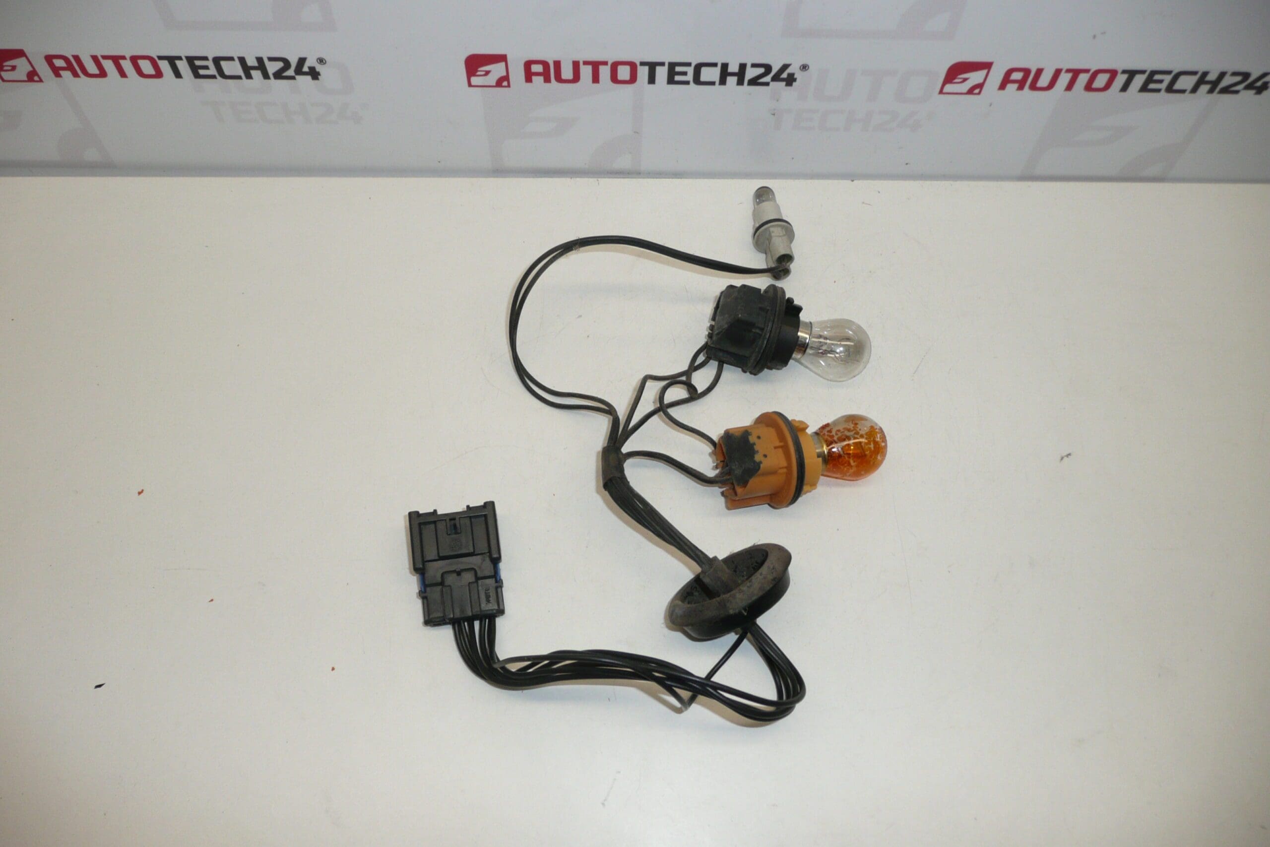 Kabeláž zadních lamp Citroën C4 5 dveří 6534PC - Obrázek 2