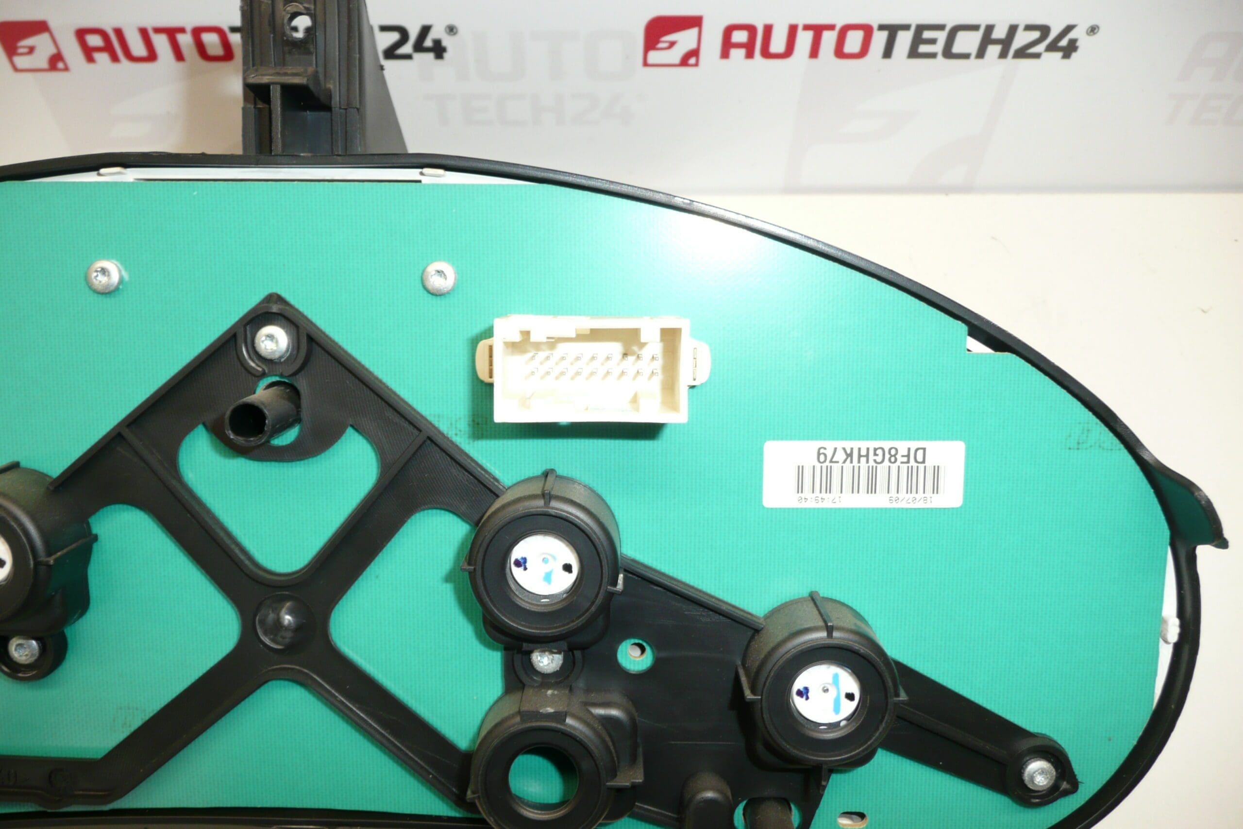 Tachometr Citroën Peugeot najeto 144000 km 9662745180 6105V8 - Obrázek 2