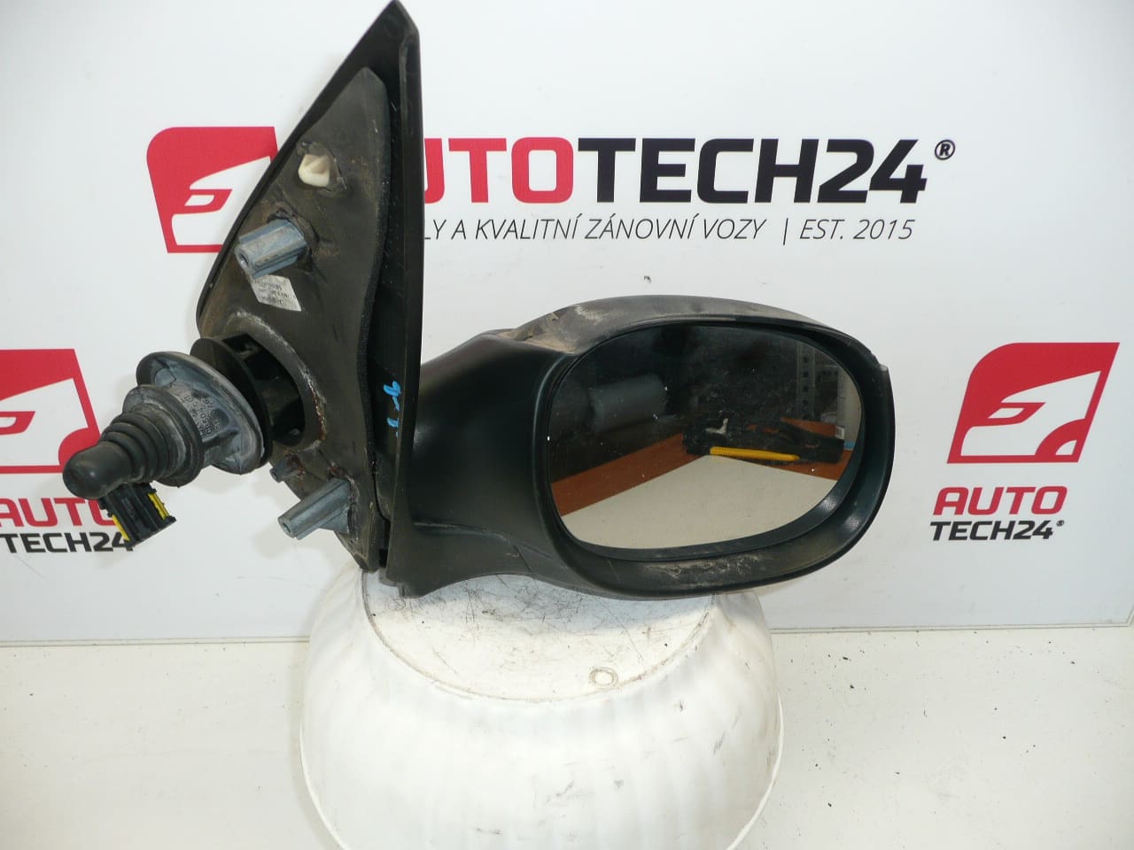 Pravé zrcátko Peugeot 206 96480971XT 8149KC