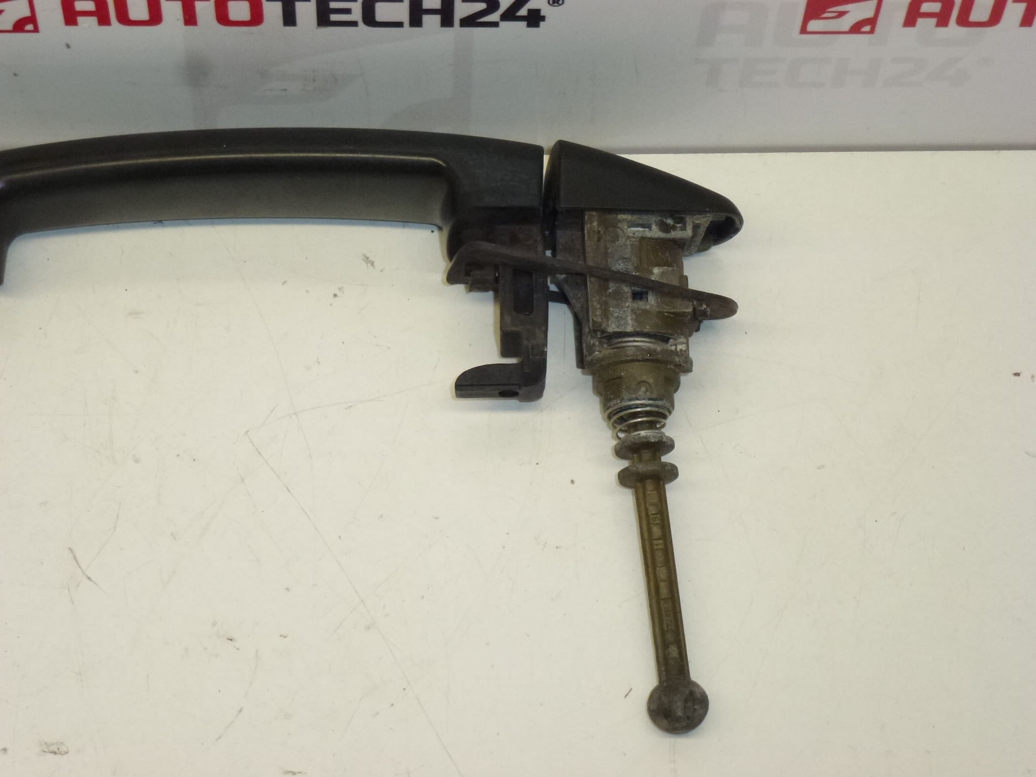 Klika dveří Citroën Peugeot černá 9101EN - Obrázek 2