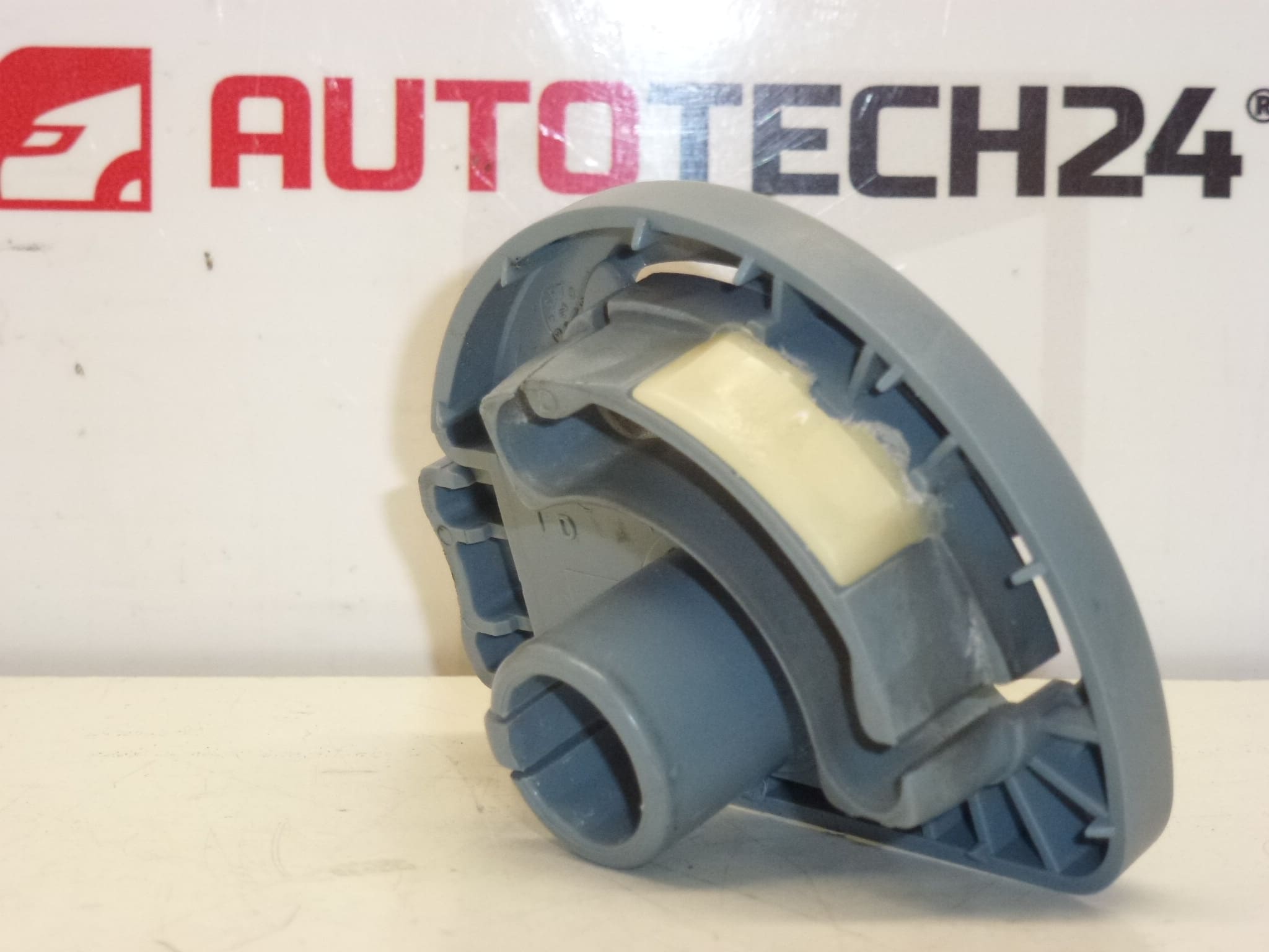 Mechanismus loketní opěrky Citroën Peugeot 883097 - Obrázek 2