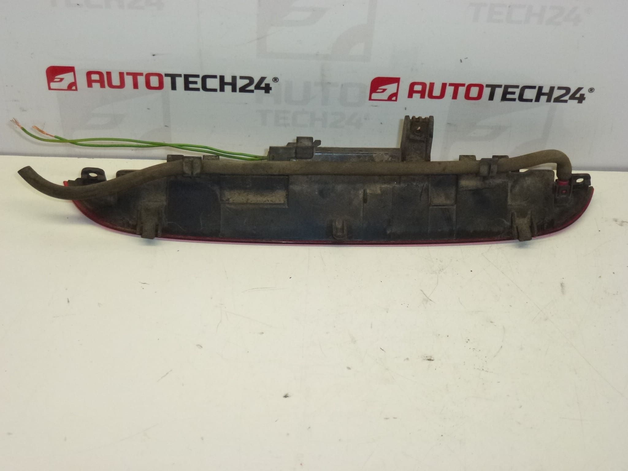 Brzdové světlo Peugeot 206 Kombi 89028701 6351Q0 - Obrázek 2