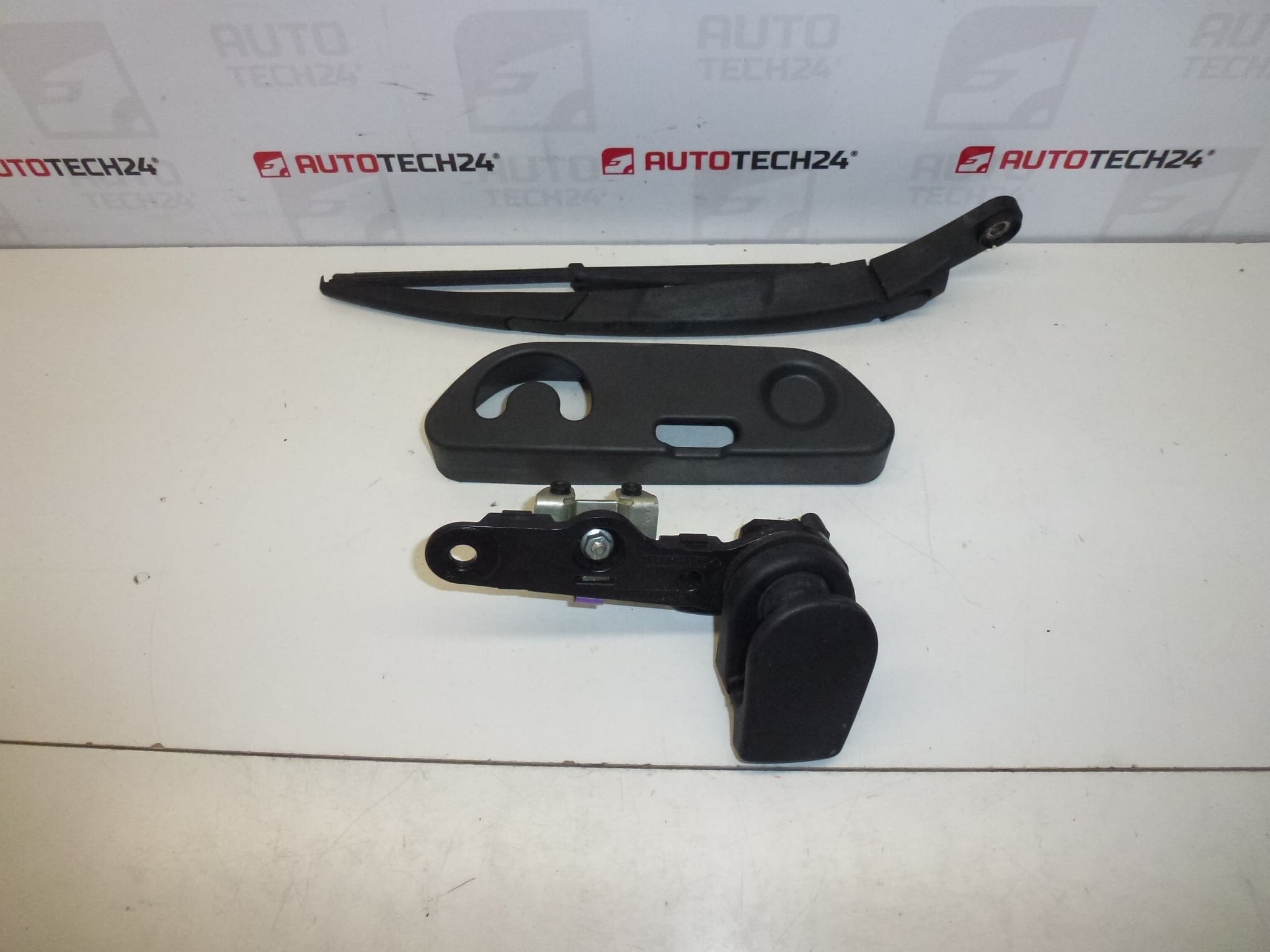 Mechanizmus zadního stěrače Citroën C5 kombi do 2007 9651000780 6405K2