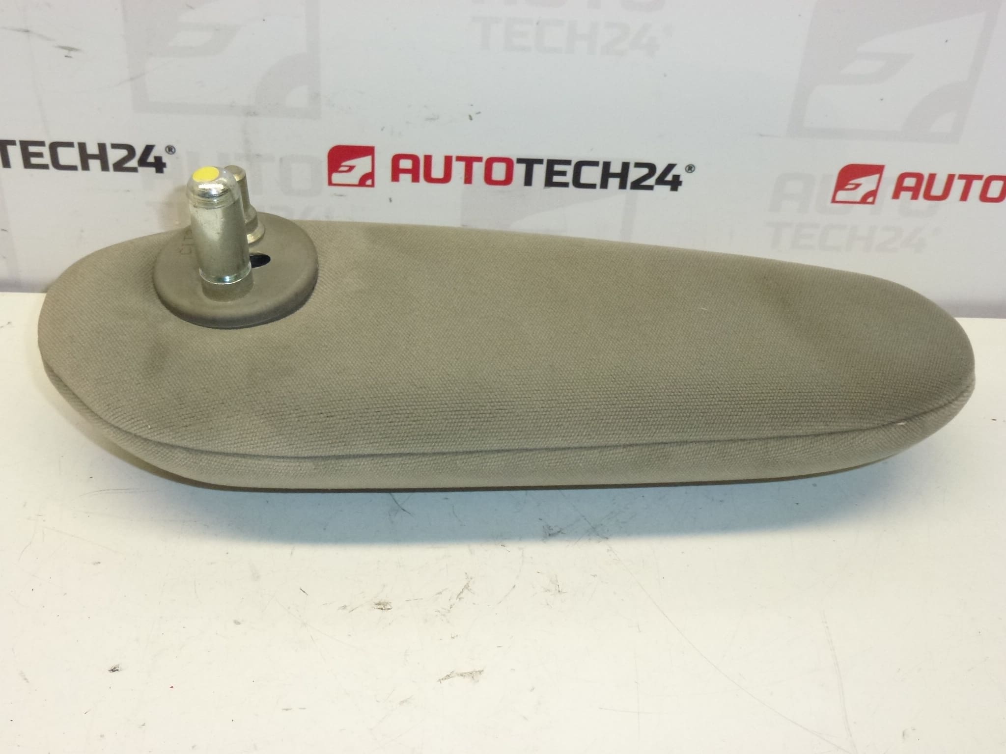 Pravá loketní opěrka Citroën Peugeot 8830H3 - Obrázek 2