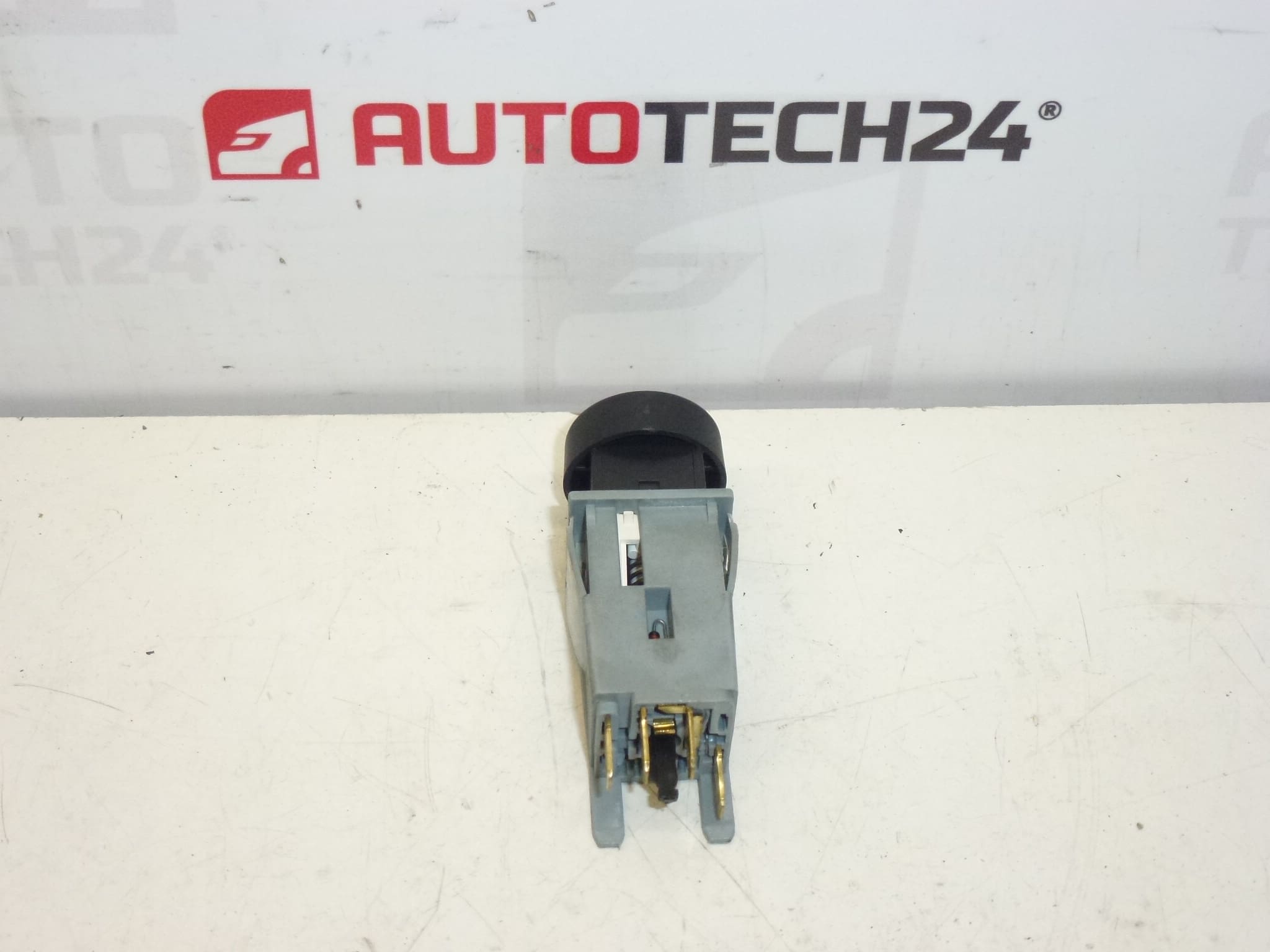 Ovladač Výhřevu Zadního Skla Citroën Peugeot 655492 6552PJ - Obrázek 2