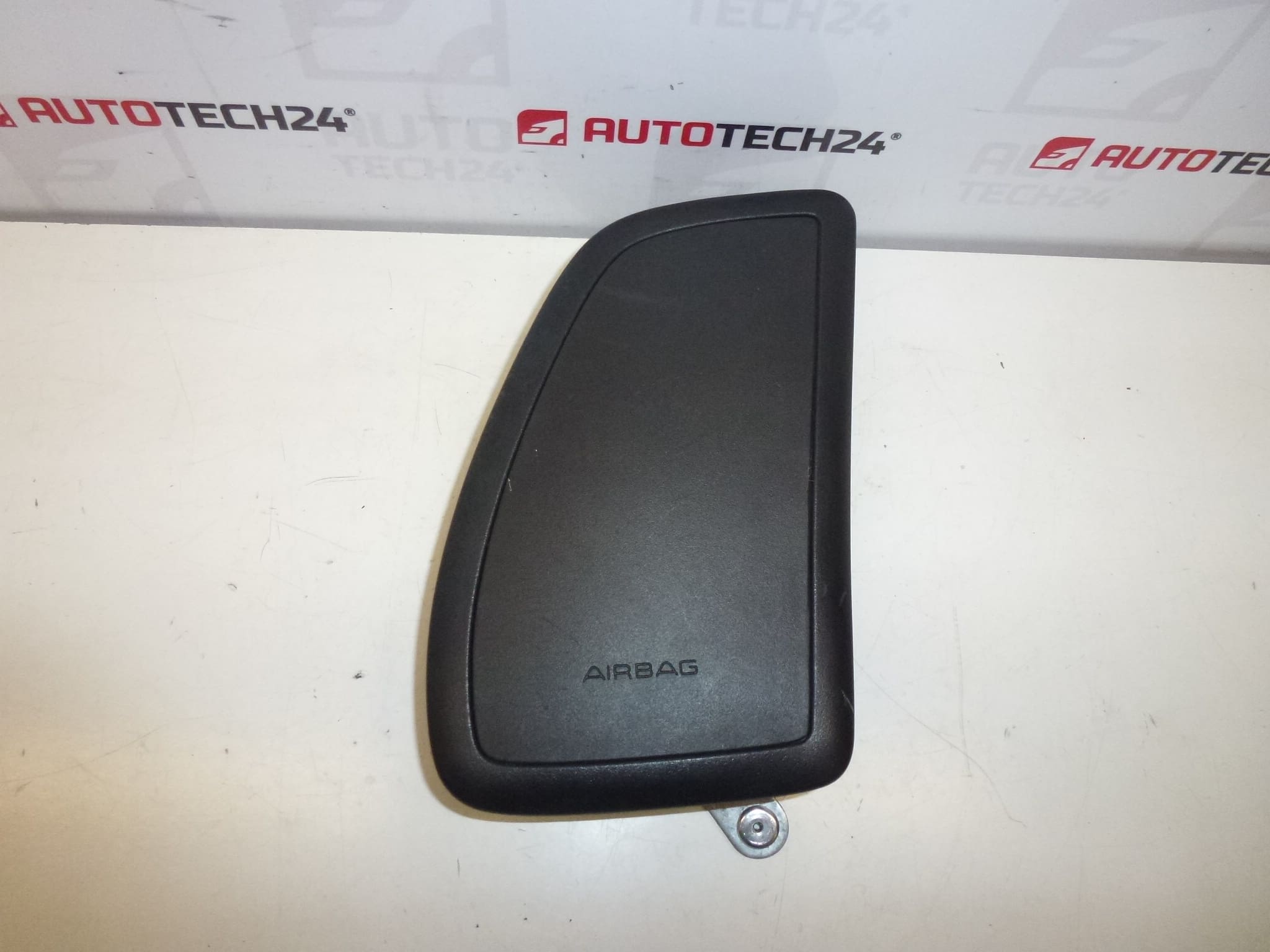 Sedačkový airbag levý Peugeot 307 5217820 8216FJ
