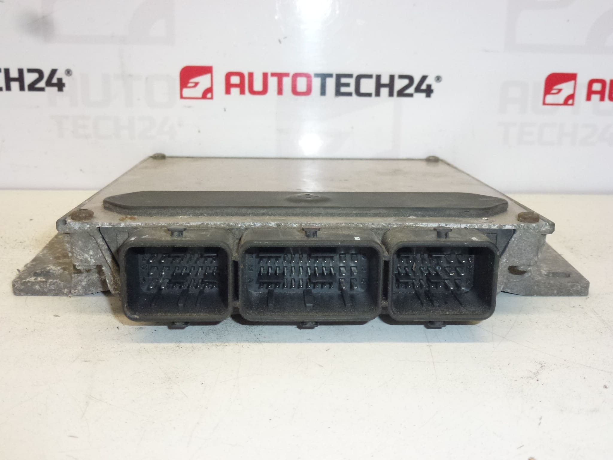 Řídící jednotka IAW 48P2.7H 9655756780 9645989480 1938VY - Obrázek 2