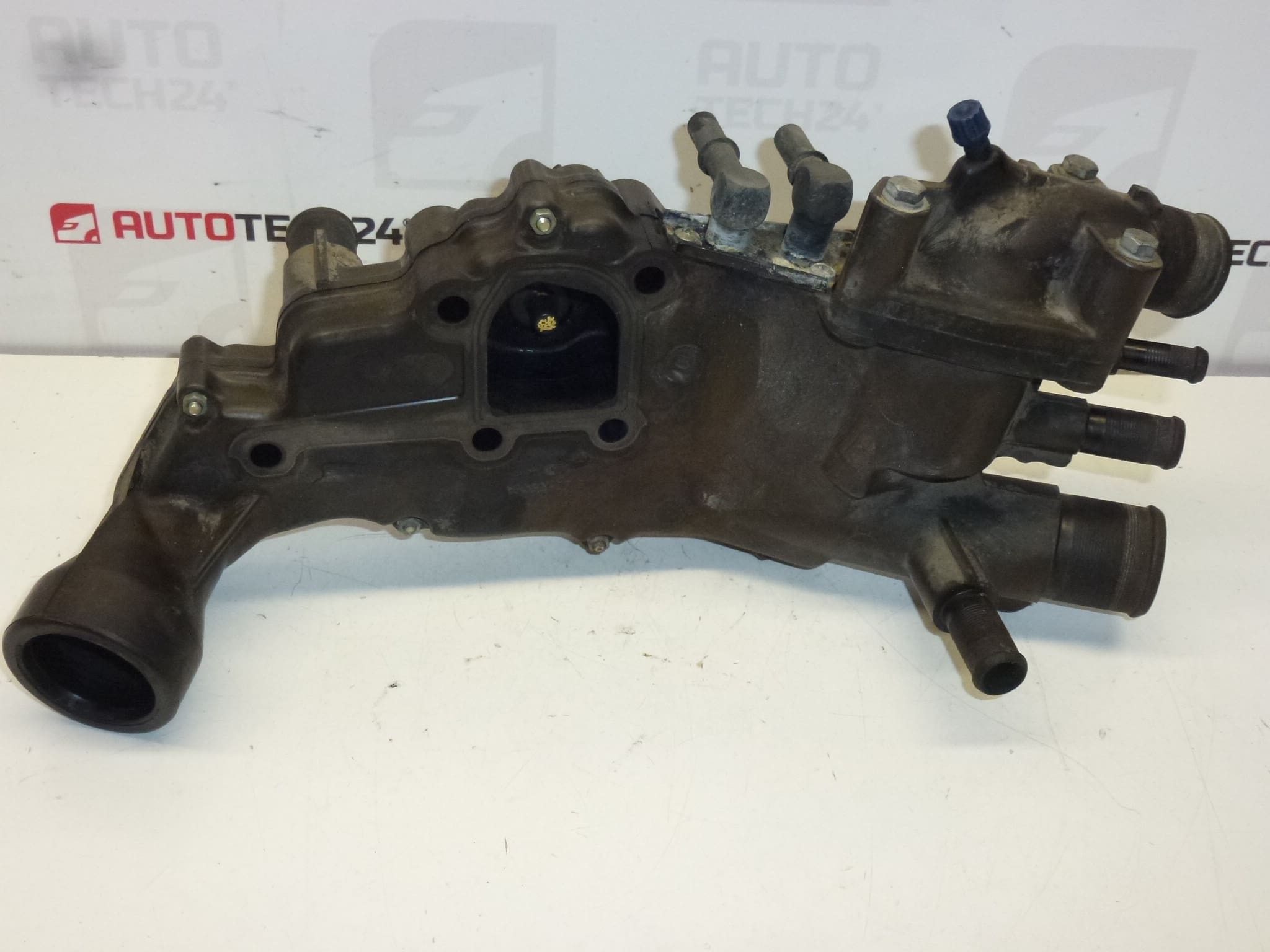 Obal termostatu Citroën Peugeot 2.2 HDI 9641337880 1336R3 - Obrázek 2