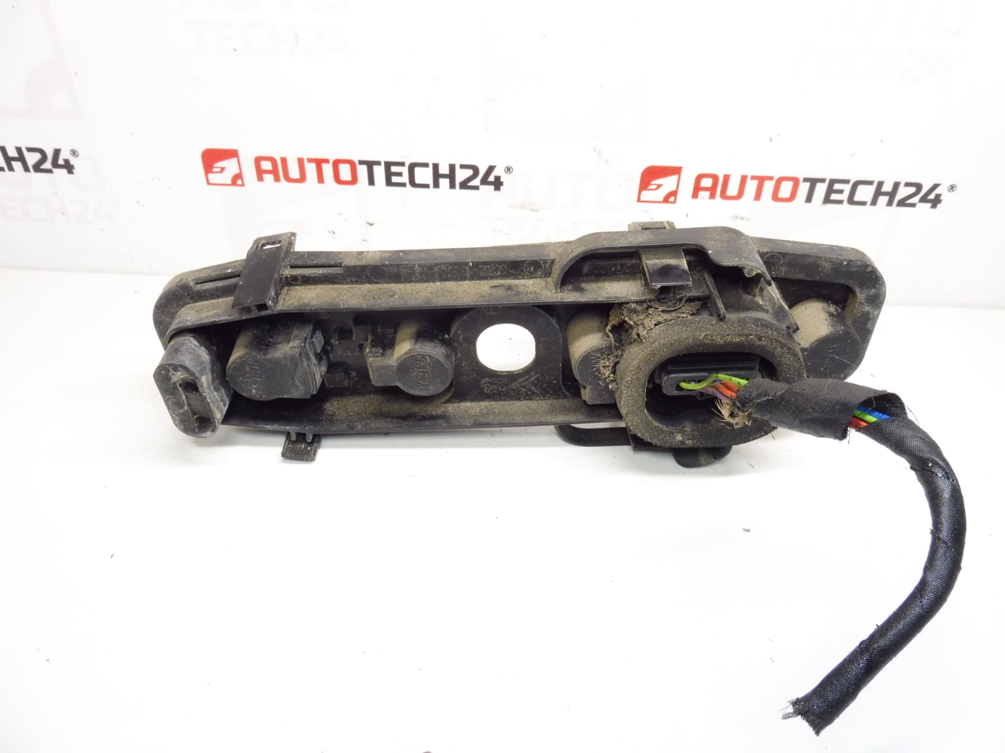 Patice zadní lampy Citroën C2 6351S7 6350S7 - Obrázek 2