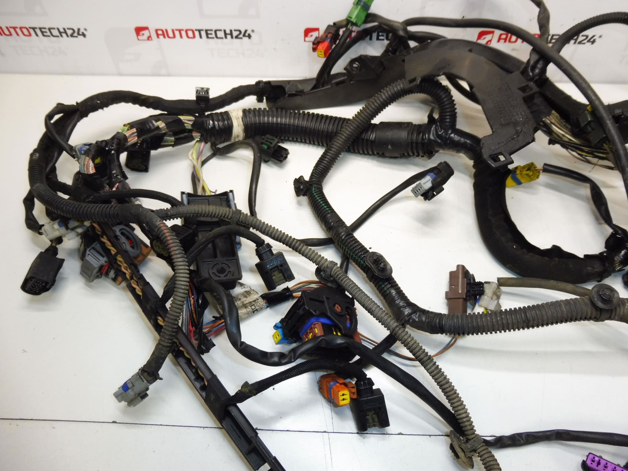 Svazek Citroën Peugeot 2.0 HDi RHR 9655986580 9657229180 6558ZF - Obrázek 2