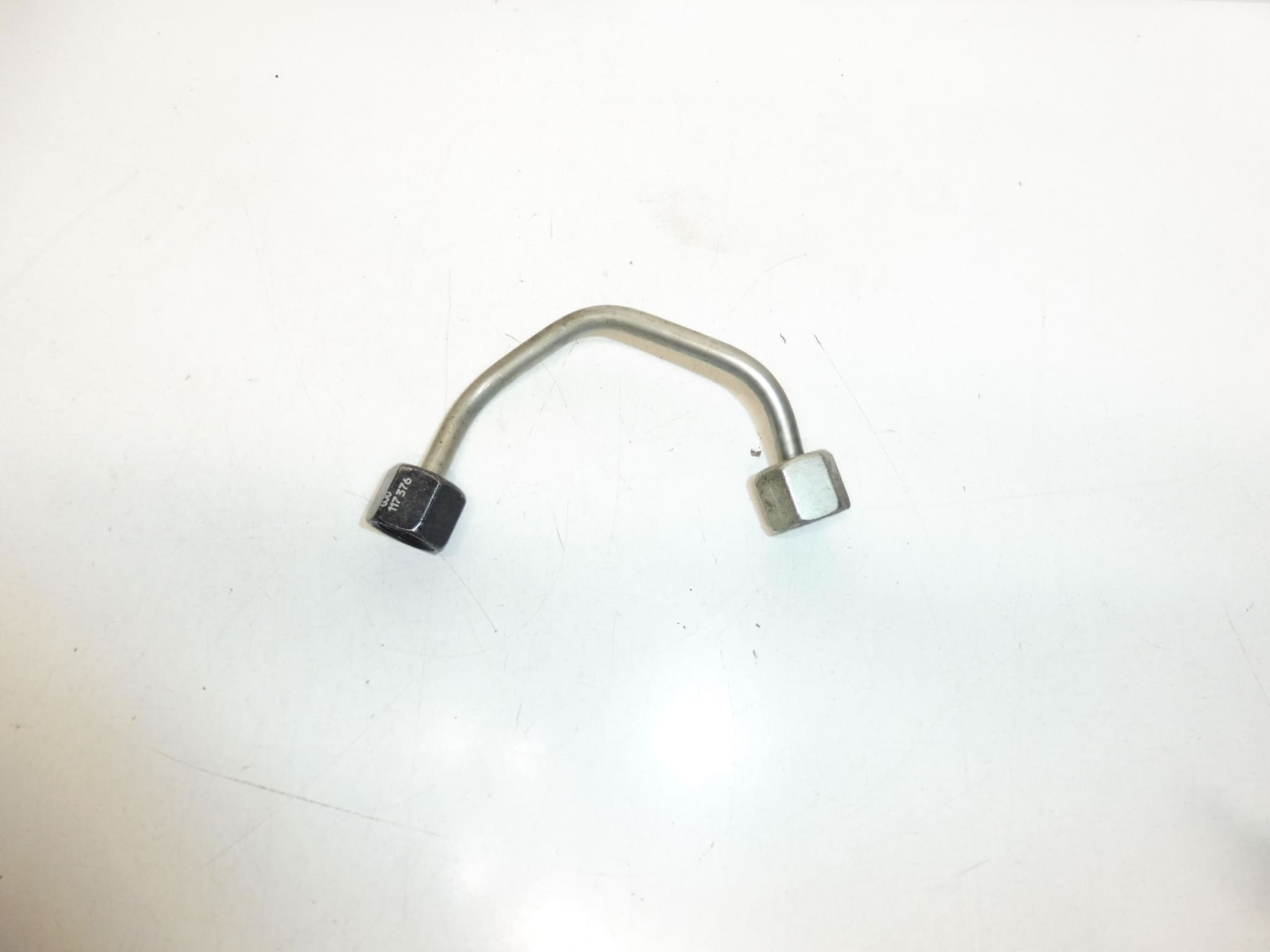 Přívodní trubka 2. vstřikovače Citroën Peugeot 9811737580 - Obrázek 2