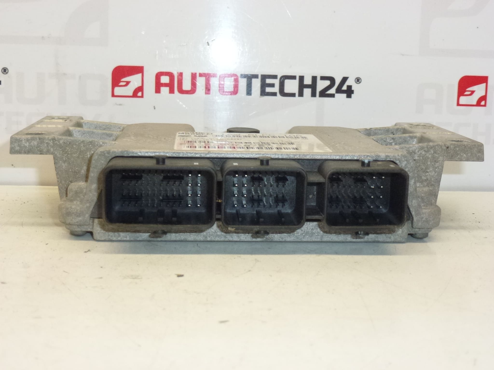 Řídící jednotka IAW 6LPC.105 9662258780 9654596080 - Obrázek 2