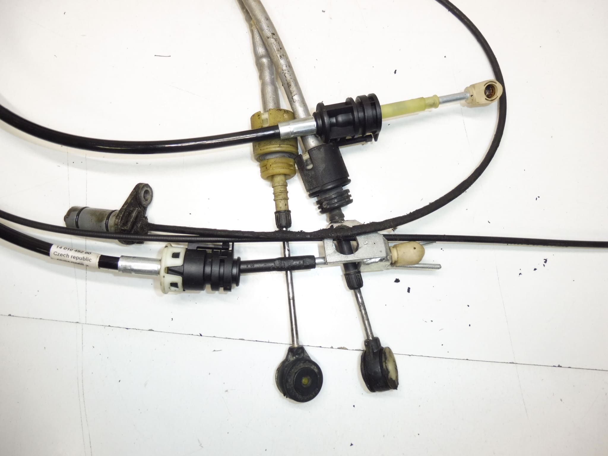 Táhla řazení 6 rychlostí Citroën Peugeot 1401049280 2444FQ - Obrázek 2