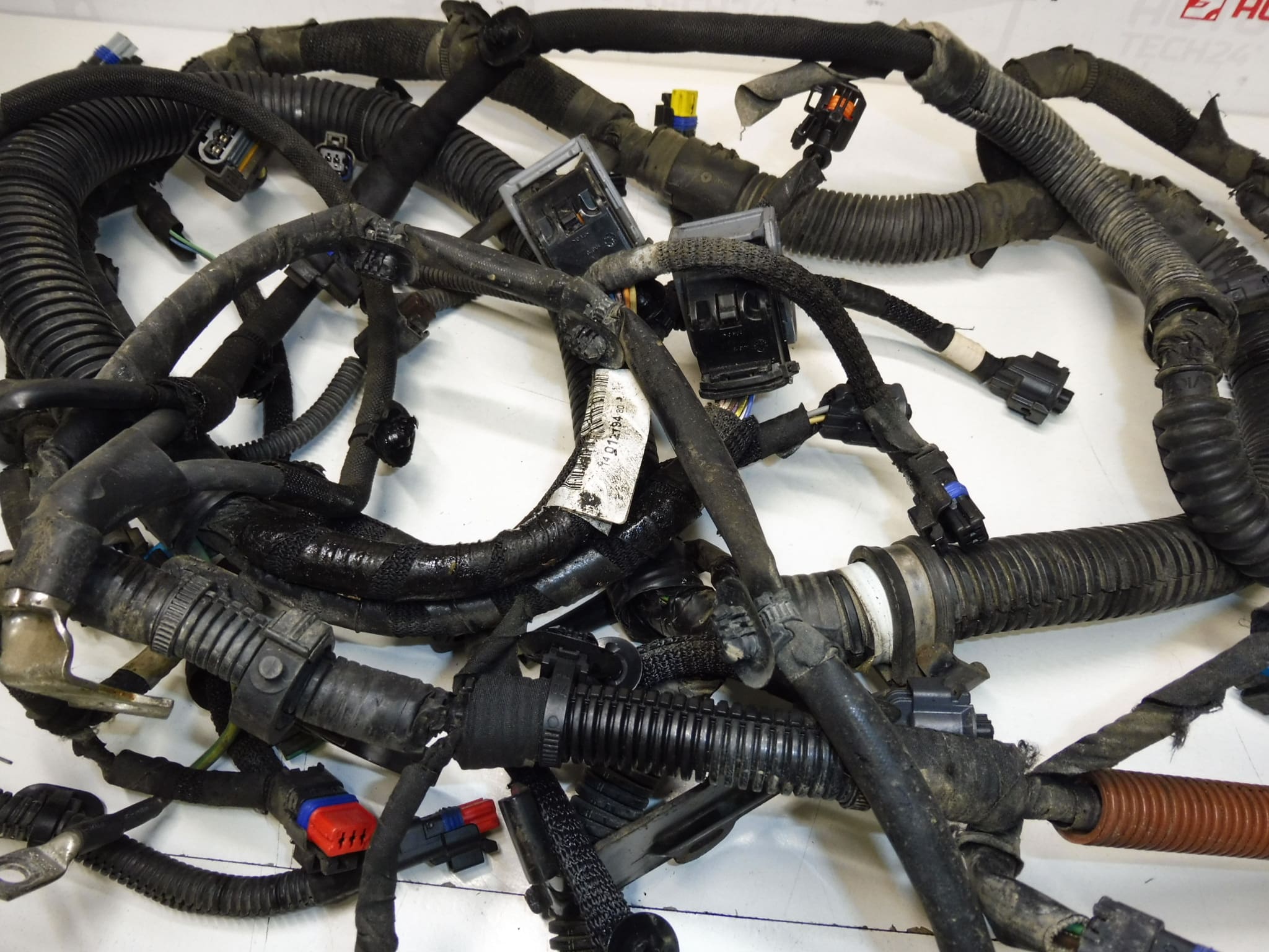 Kompletní motorový svazek 2.2 HDi 125 kW Citroën Peugeot 1401279480 6569LH - Obrázek 2