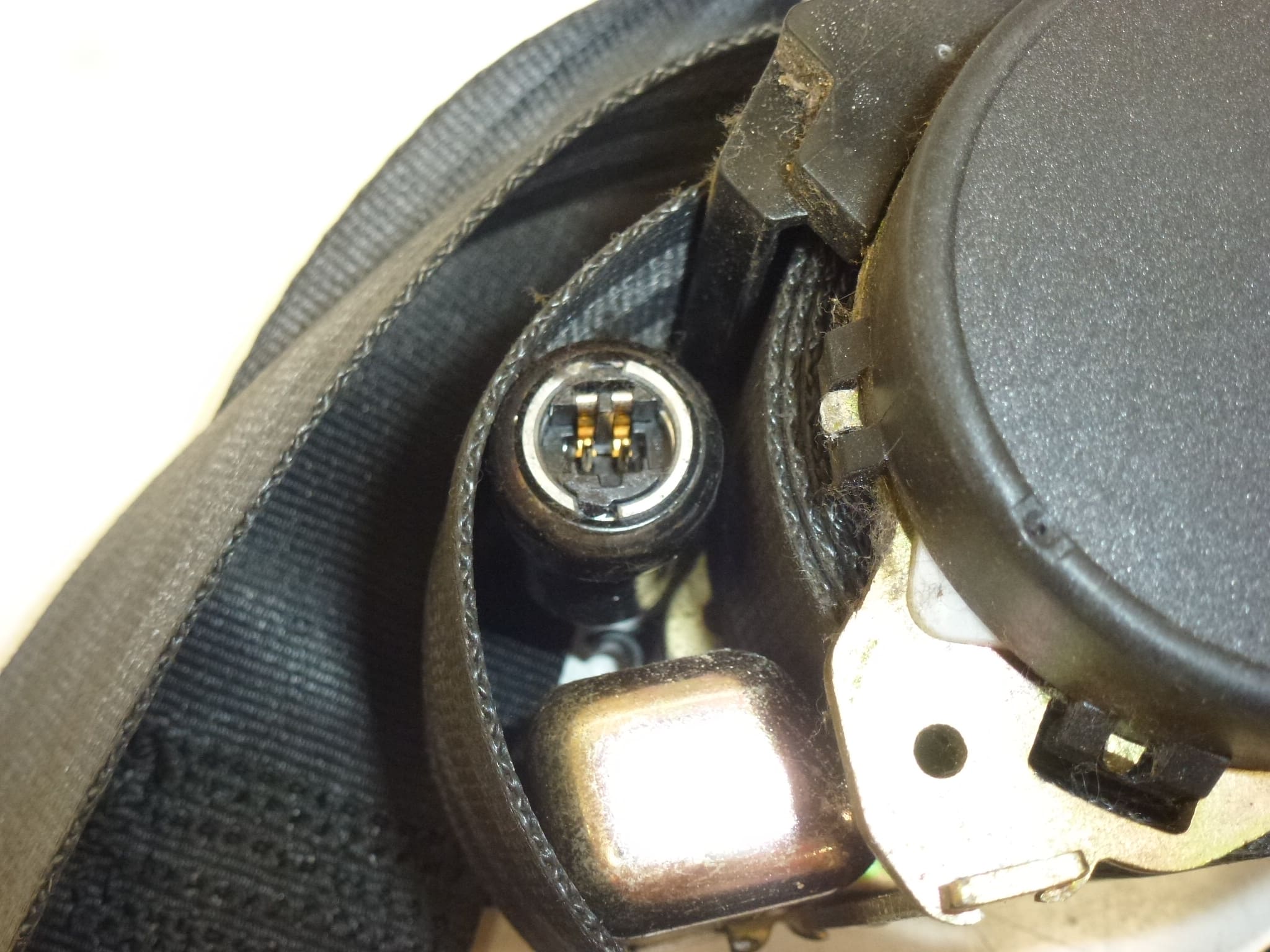 Bezpečnostní pás Citroën Peugeot 14864390XX 8974XF - Obrázek 2