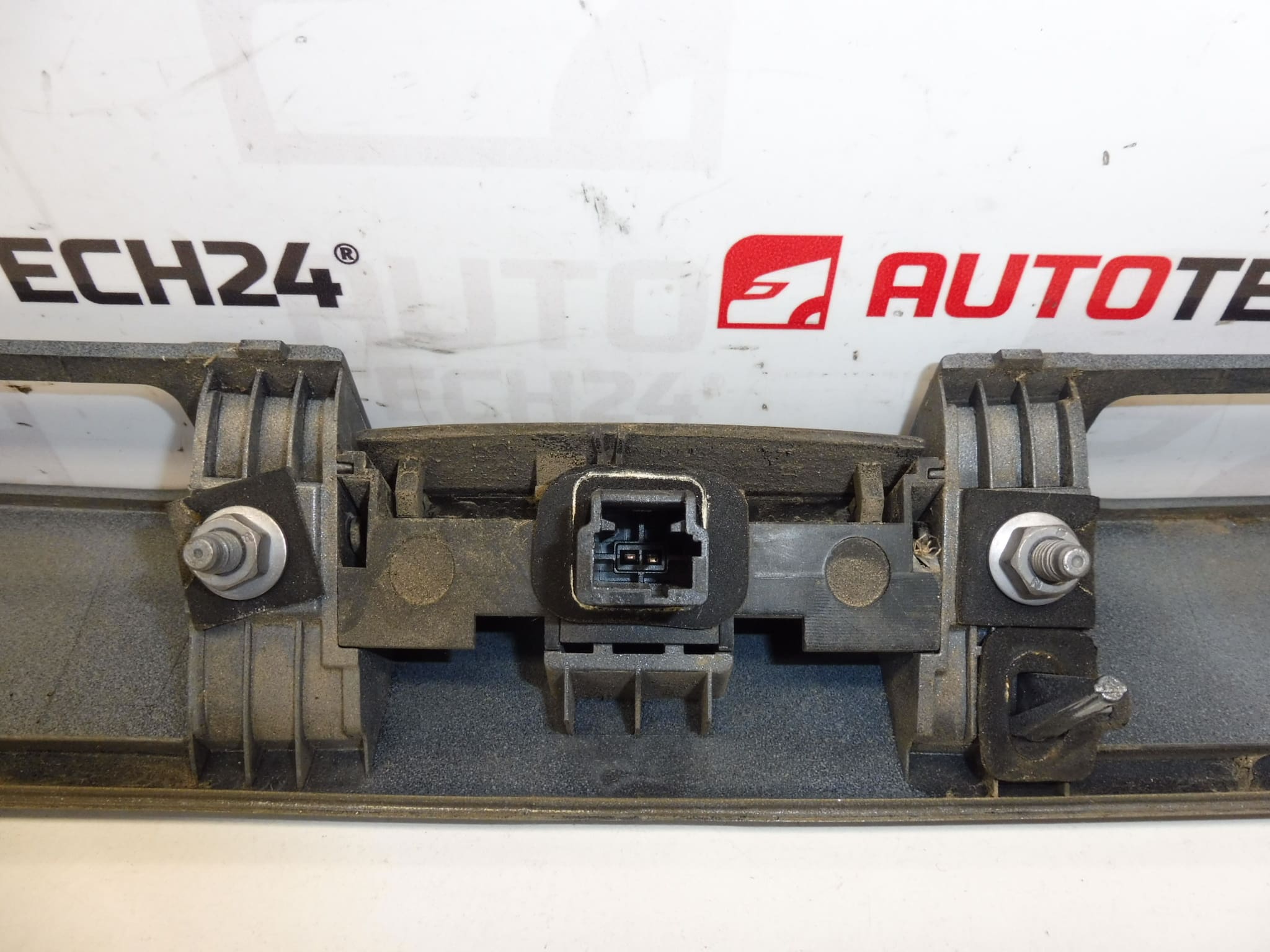 Madlo Zadního Víka Dveří Peugeot 308 Kombi KTPD 1608481780 - Obrázek 2