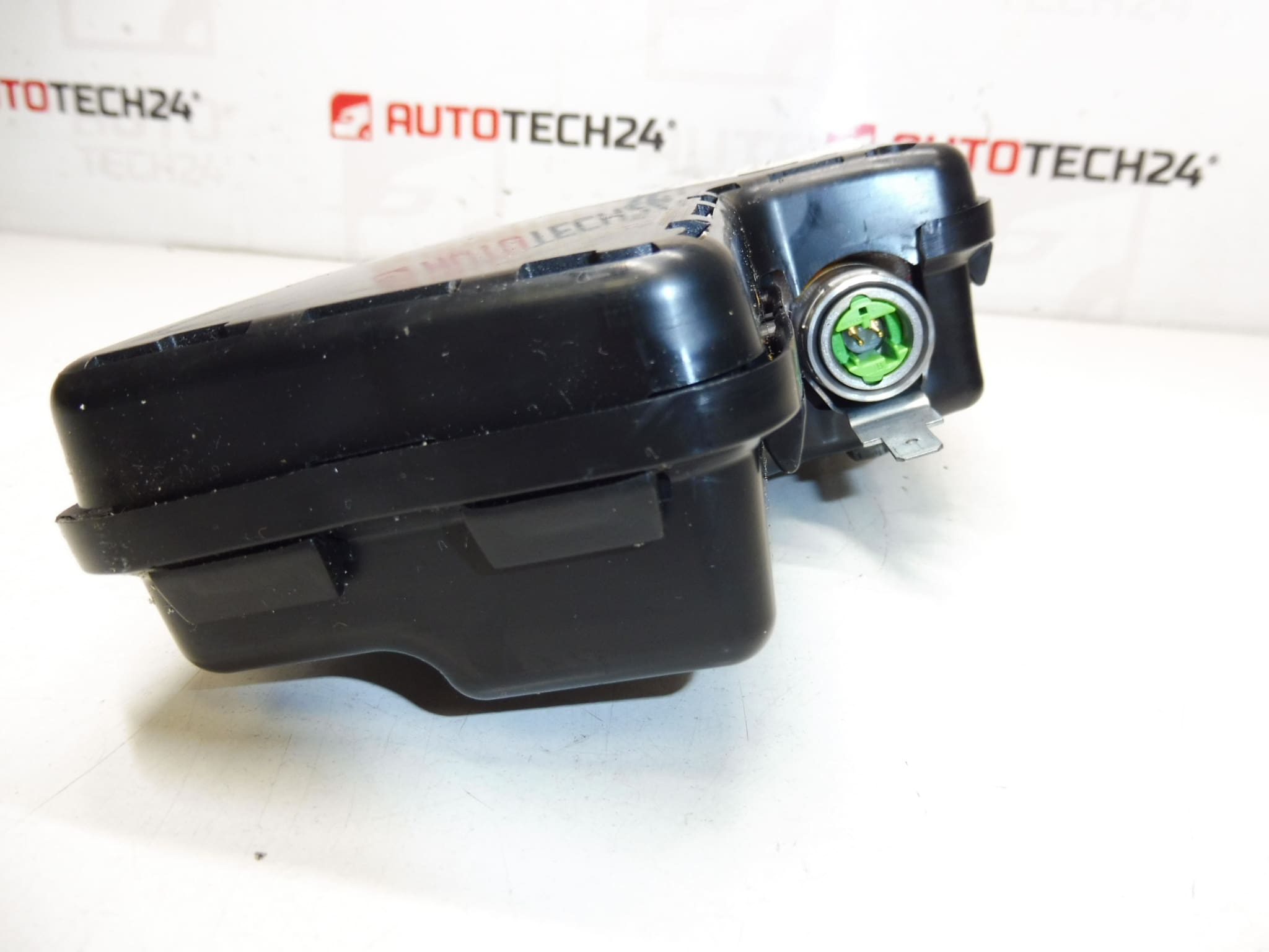 Sedačkový Airbag Řidiče Citroën C4 II B7 a DS4 9687158380 - Obrázek 2