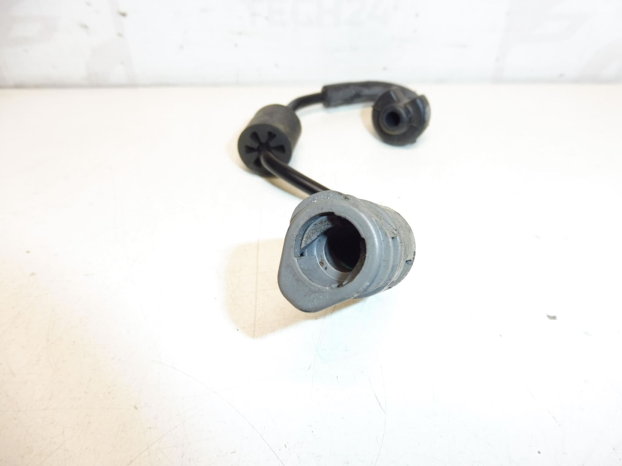 Potrubí podtlaku Citroën Peugeot 1.2 9804306280 - Obrázek 2