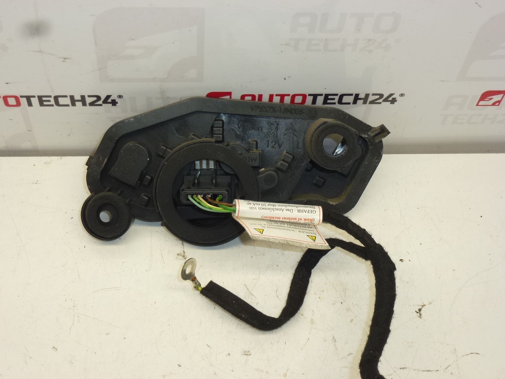 Patice pro zadní levé vnější světlo Citroën C5 X7 sedan 6351EW - Obrázek 2