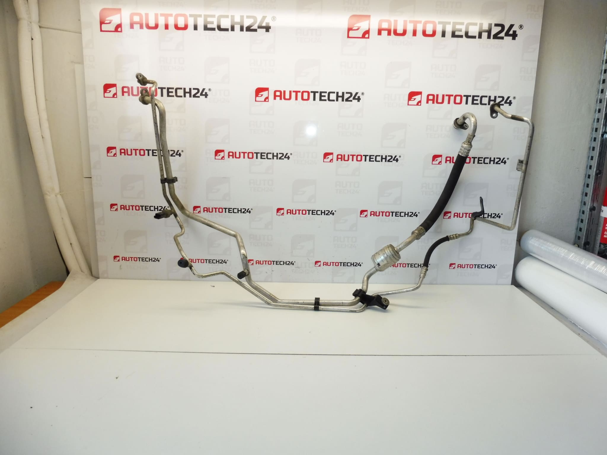 Klima trubka Citroën C2 C3 9680121580 647794