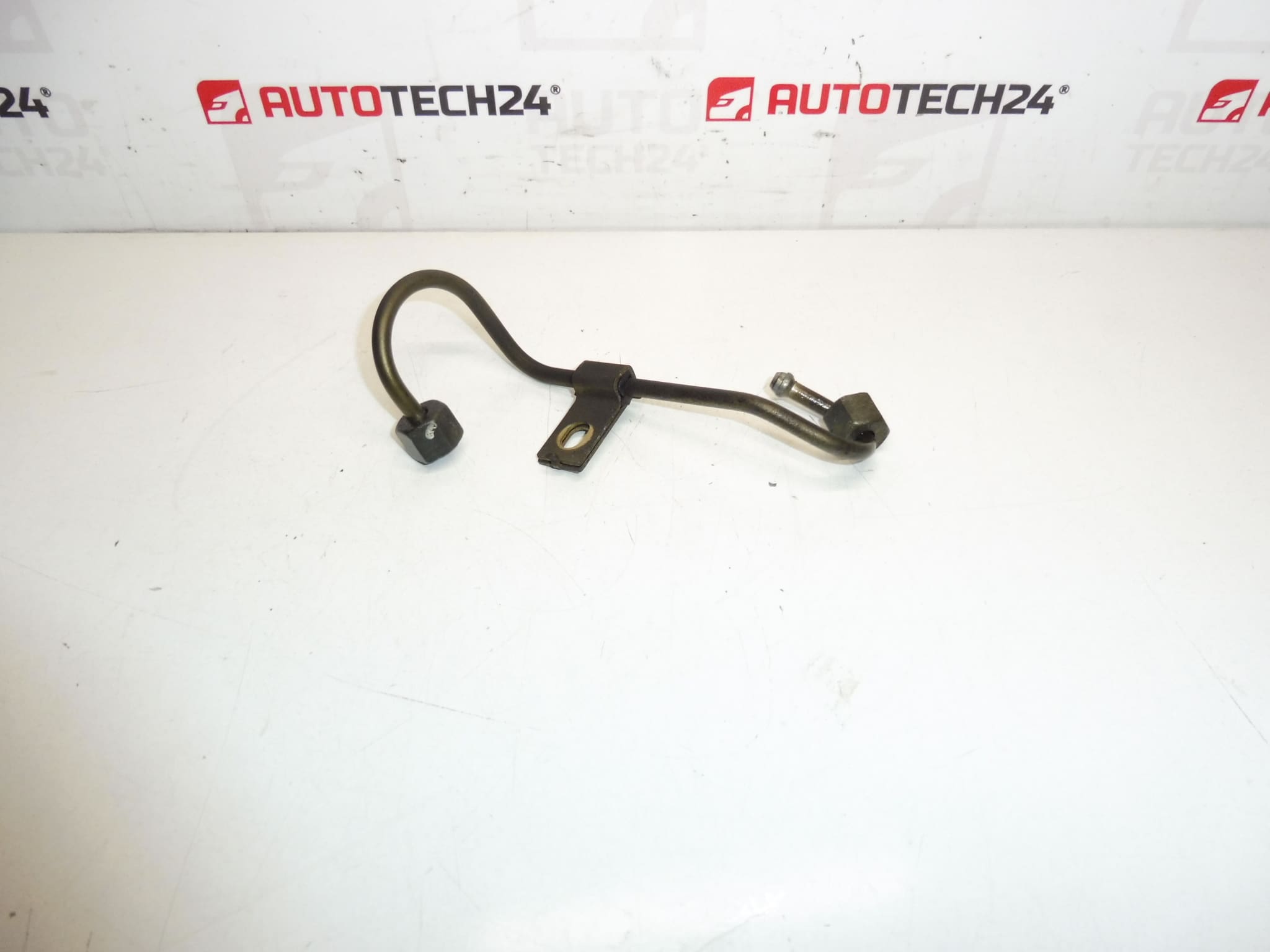 Trubka RAIL výstup čerpadla 1.4 HDI 16V Citroën Peugeot 1570F1