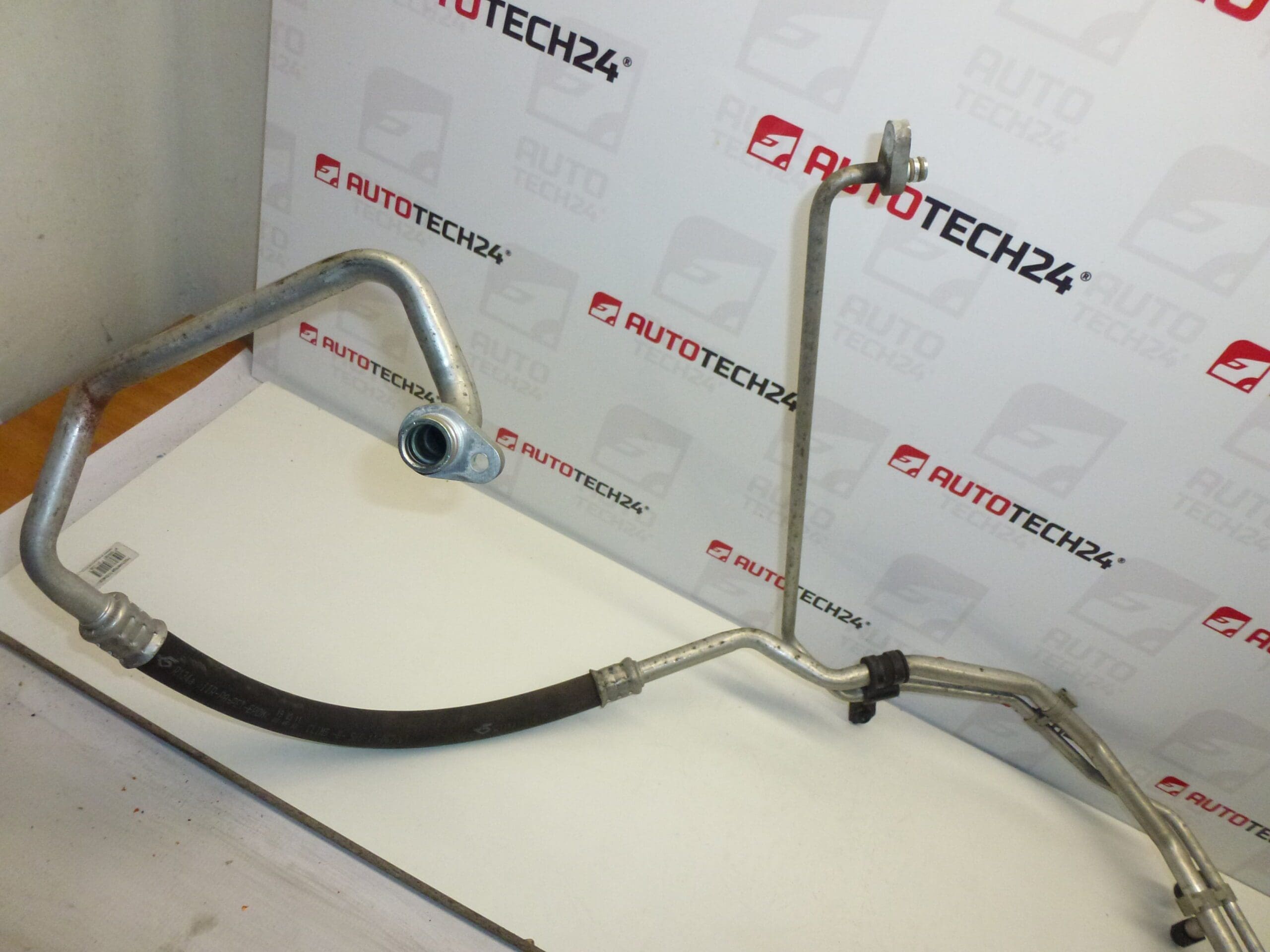 Klimatizační hadice Citroën C1 Peugeot 107 88720-0H010C 6460SX - Obrázek 2