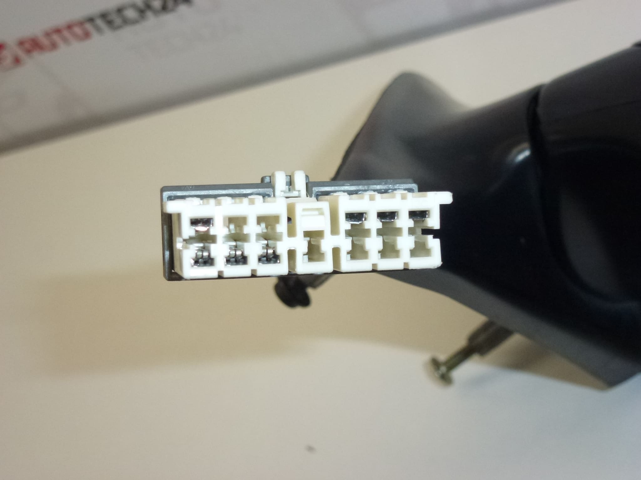 Pravé vnější zpětné zrcátko pro Peugeot 406, kód 8149T1 (ETHC) - Obrázek 2