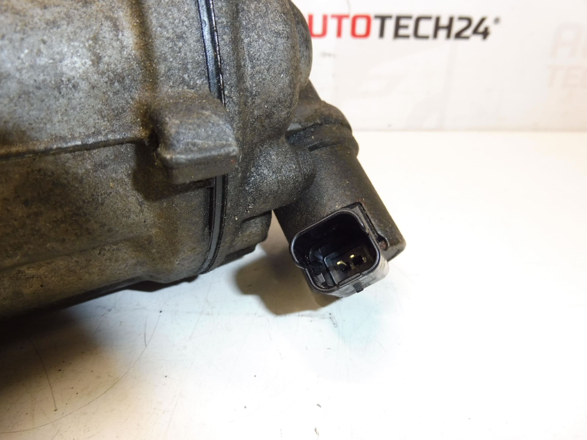 Klimatizační kompresor Sanden SD7C16 1301F 9648138980 6453RE - Obrázek 2