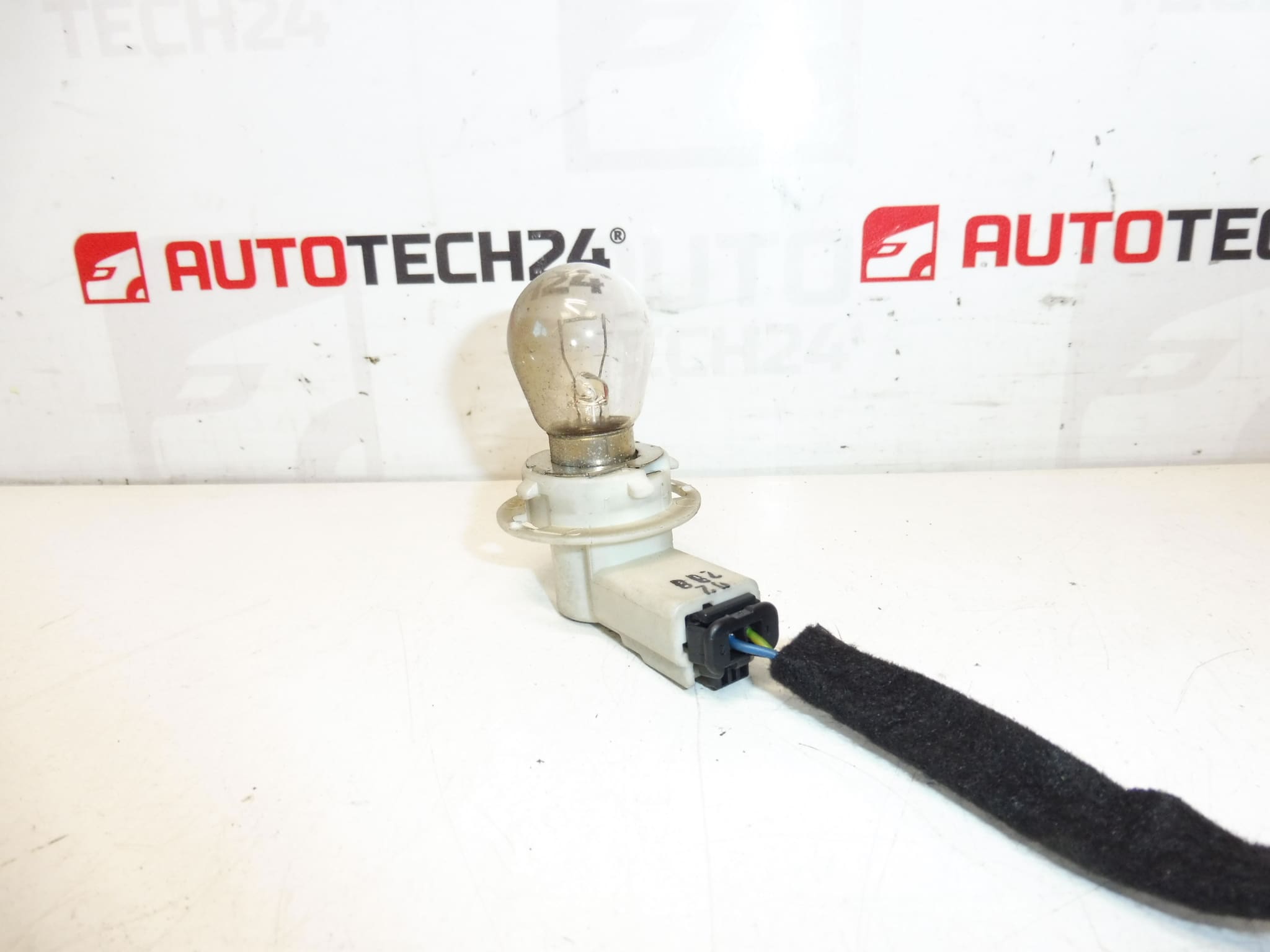 Patice zadní lampy víko Citroën C4 Picasso 9653547480 6351CC 9653547777 6350CC - Obrázek 2