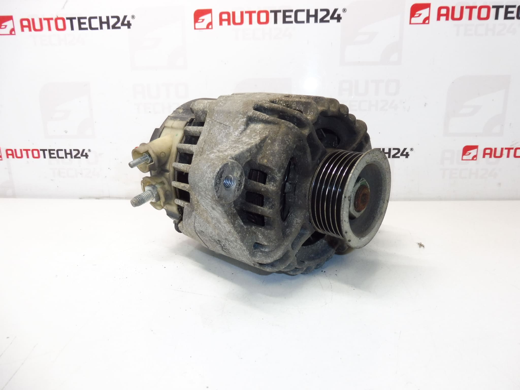 Alternátor Citroën C1 Peugeot 107 27060-0Q010