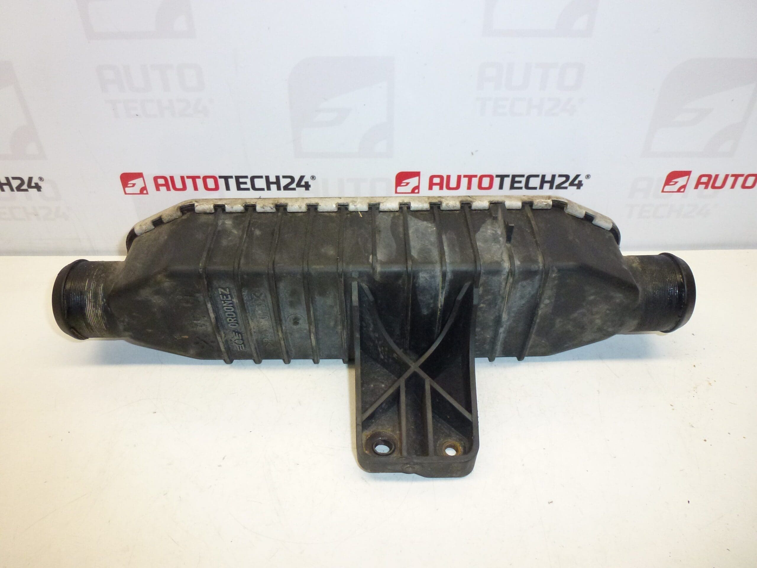 Výměník tepla chladicí kapaliny Citroën Peugeot 2.0 2.2 HDI 0384H4 - Obrázek 2