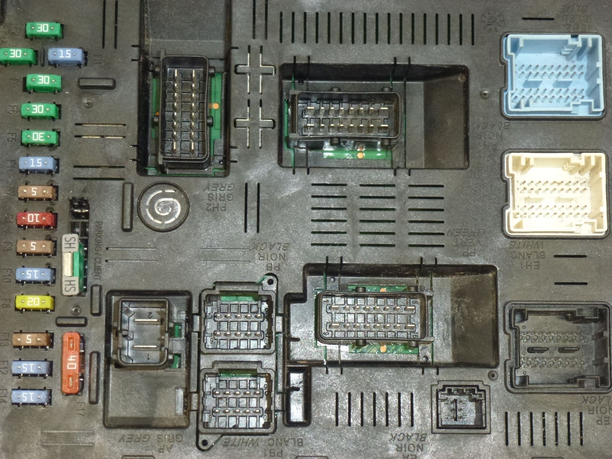 Řídící jednotka Komfortní BSI 2004 H05-01 pro Citroën a Peugeot, kód 9661940480 - Obrázek 2