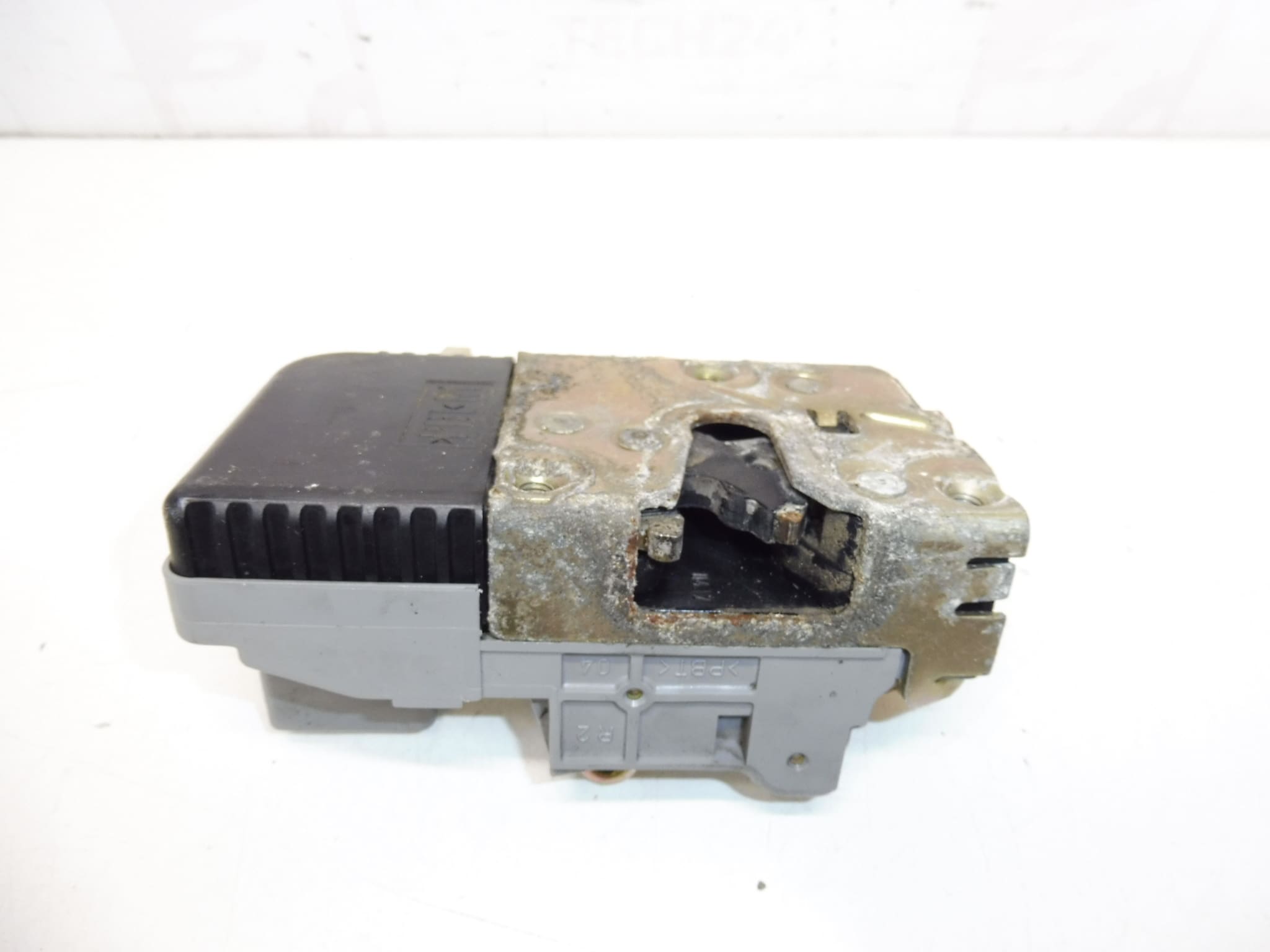 Elektrický zámek pravých předních dveří Citroën C5 I/II, kód 9136J9 - Obrázek 2