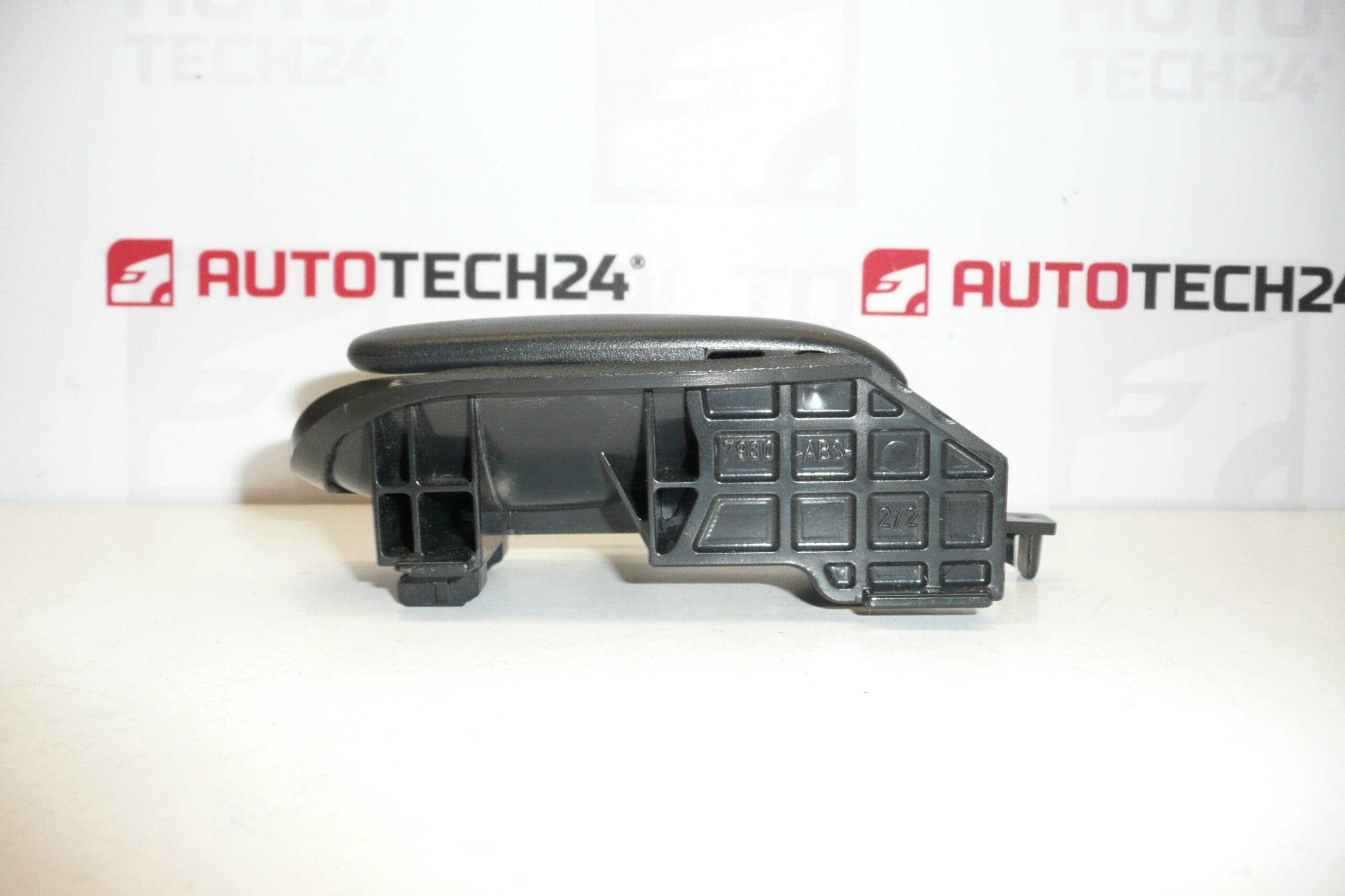 Vnitřní pravá klika Citroën C1 Peugeot 107 1608475880 - Obrázek 2