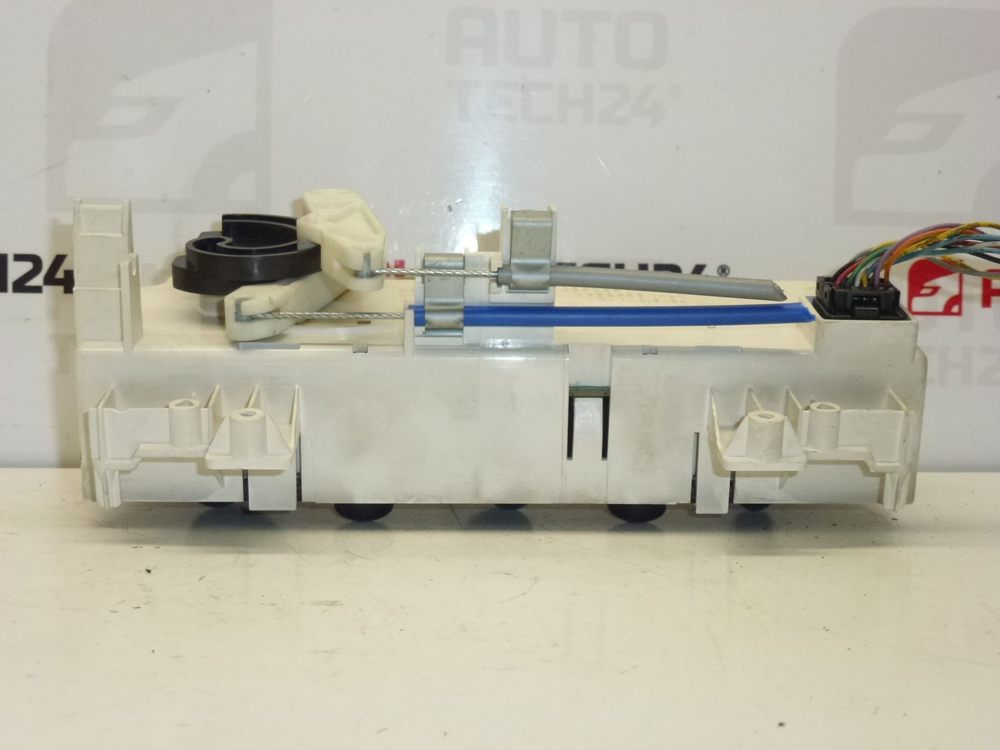 Ovládání topení a klimatizace Citroën Xsara 920460 6451CN - Obrázek 2