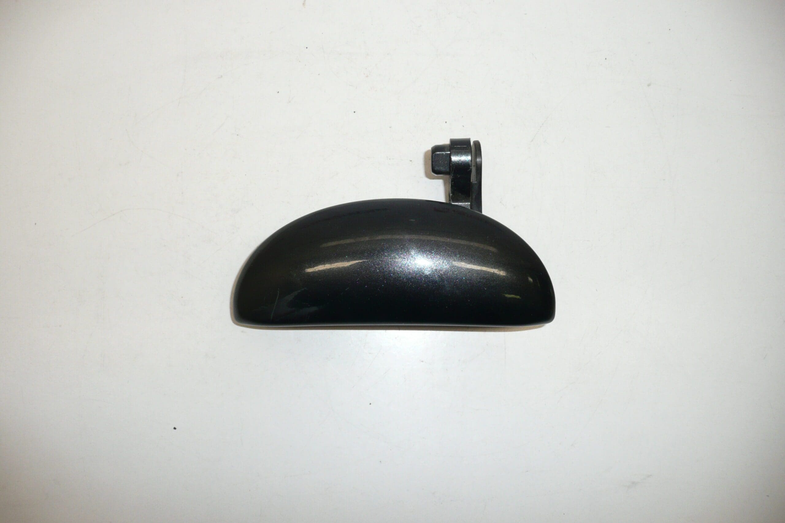 Klika Levá přední Citroën C1 Peugeot 107 černá met. 9101AK