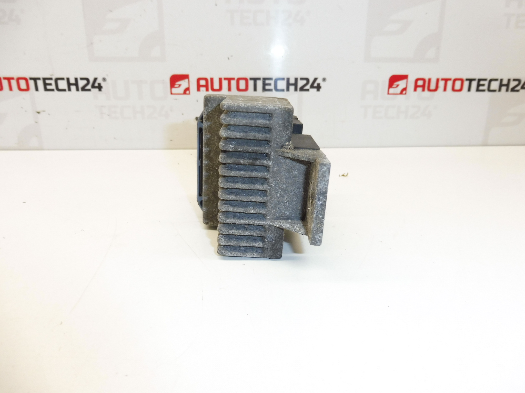 Žhavící relé Nagares s kabeláží Citroën Peugeot 9640469680 598140