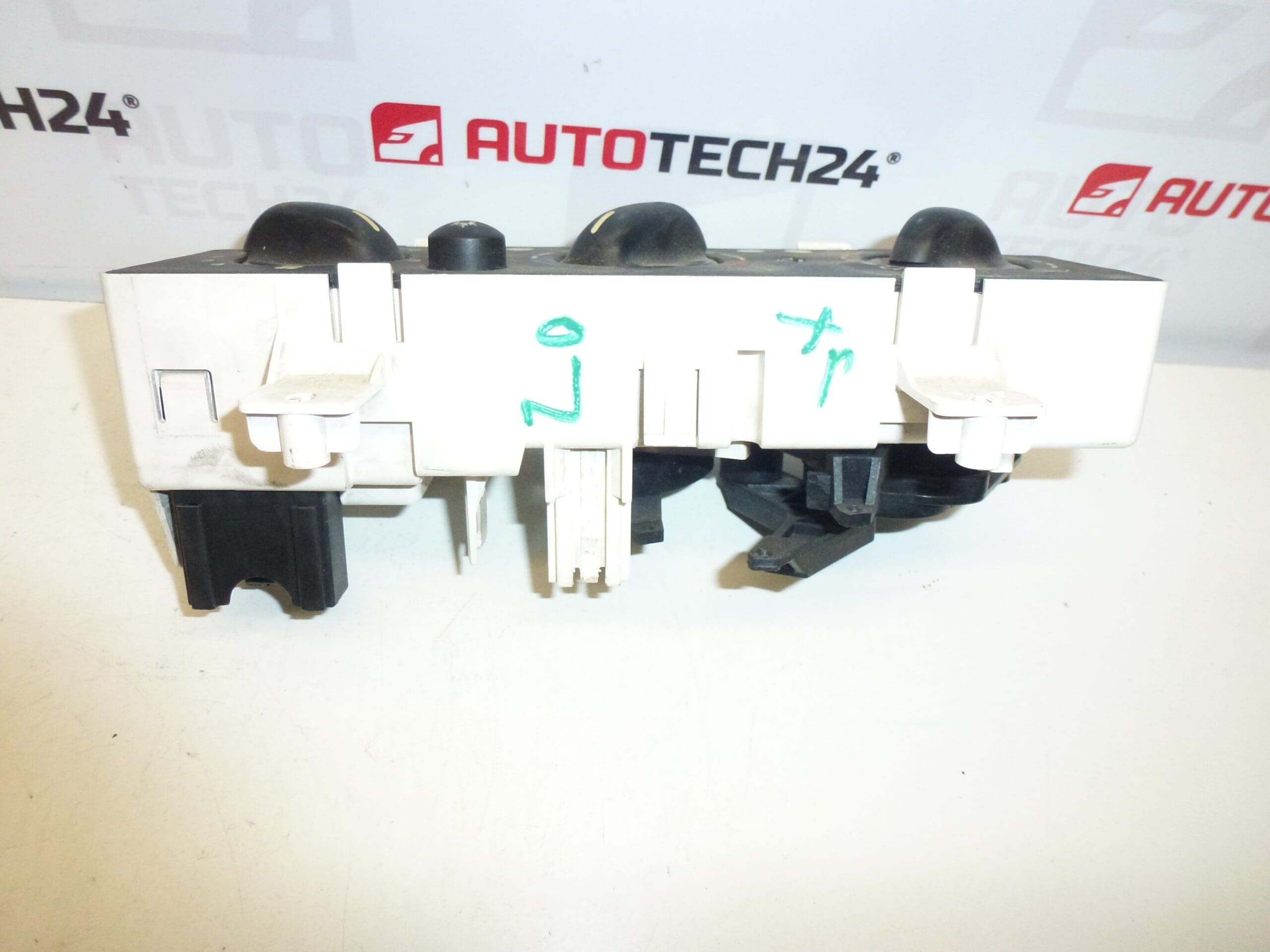 Ovládání topení klimatizace Citroën Xsara 6451FR 6451NG