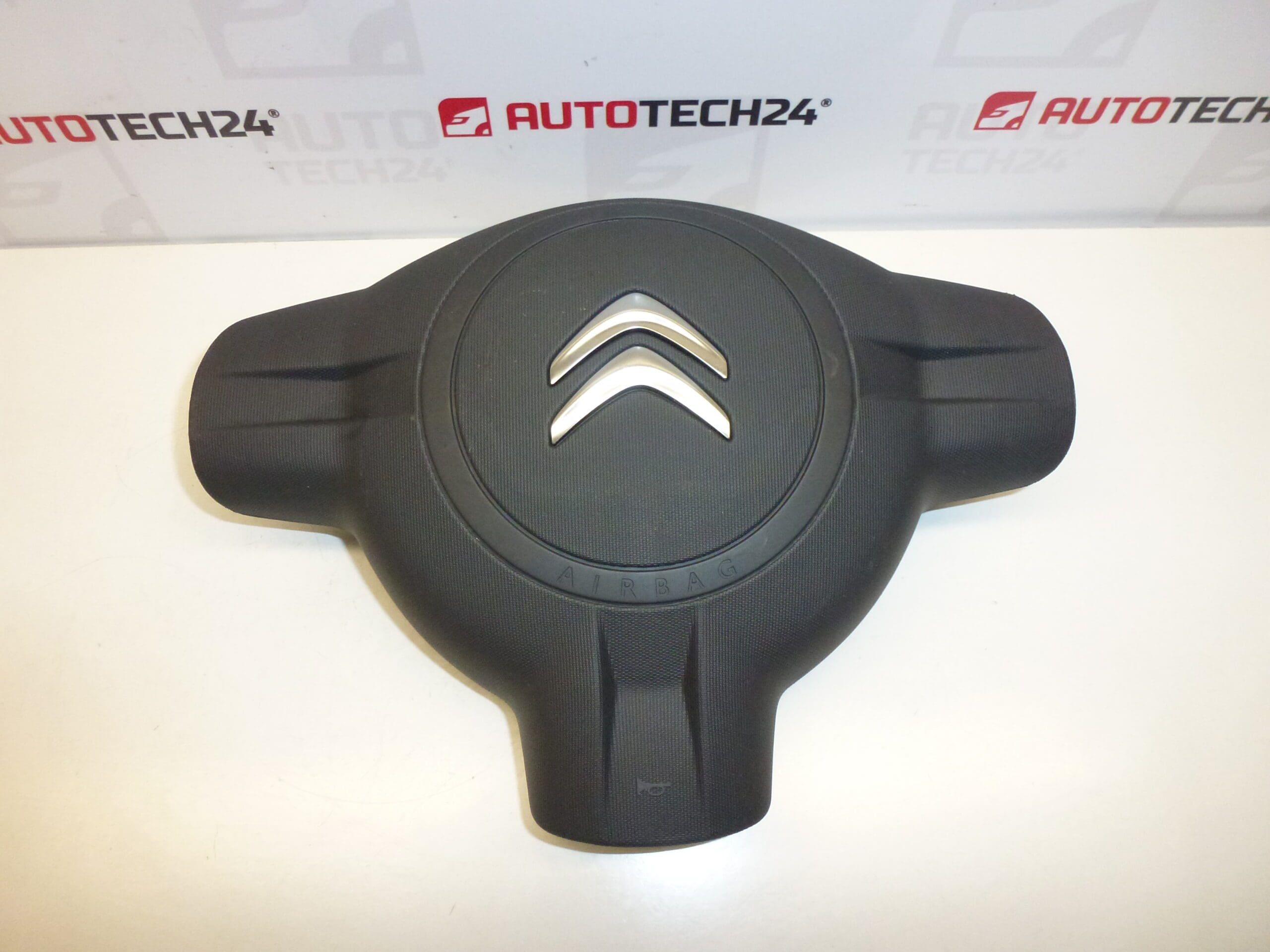 Airbag řidiče Citroën C1 od roku 2012 16083643ZD