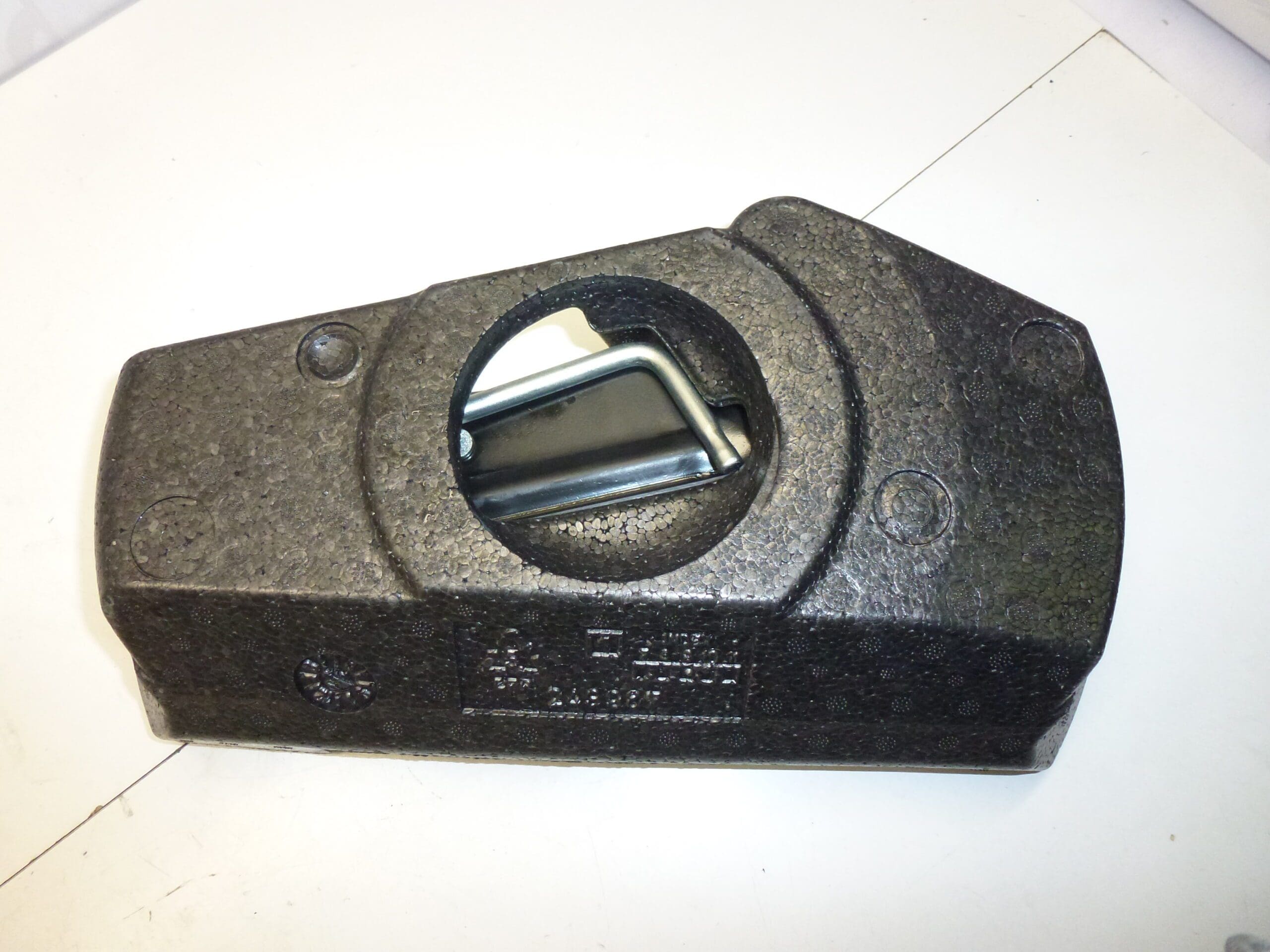 Nářadí, hever, klíč, tažné oko Citroën C1 Peugeot 107 Toyota Aygo