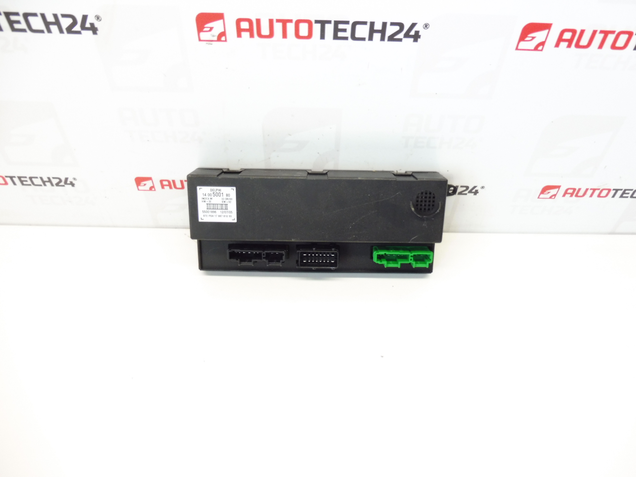 ECU posuvných zadních dveří Citroën Peugeot 1400500180 9138H4