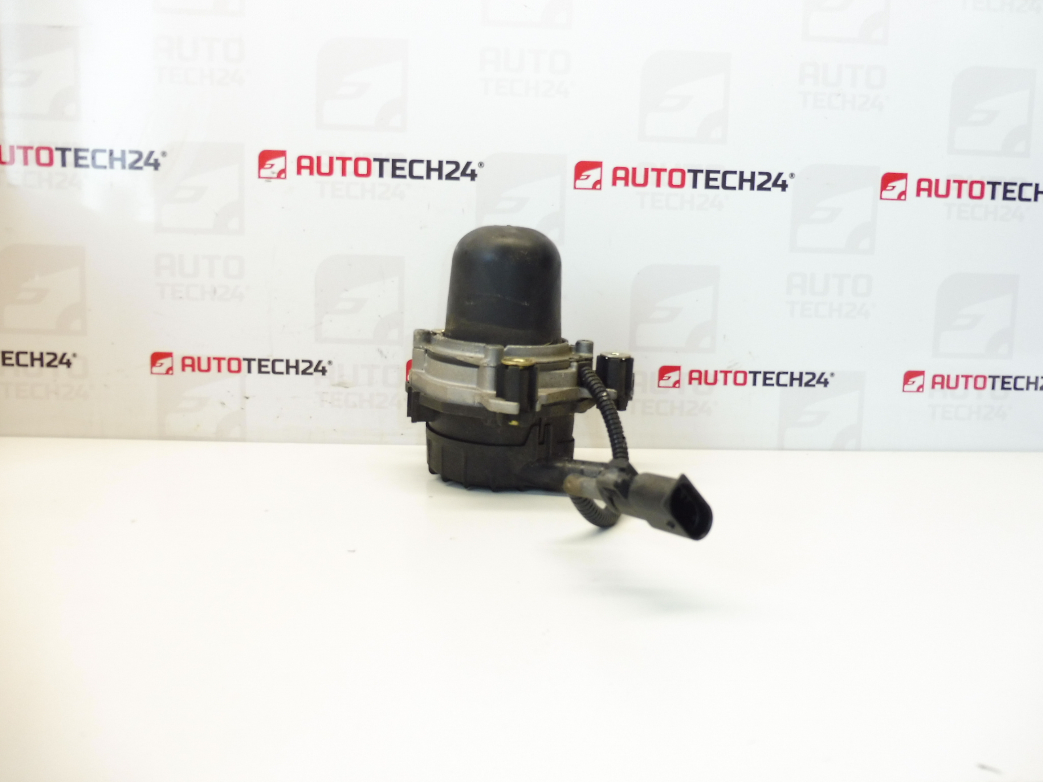 Čerpadlo vzduchu Citroën Peugeot 9653340580 1618E4 1628FX