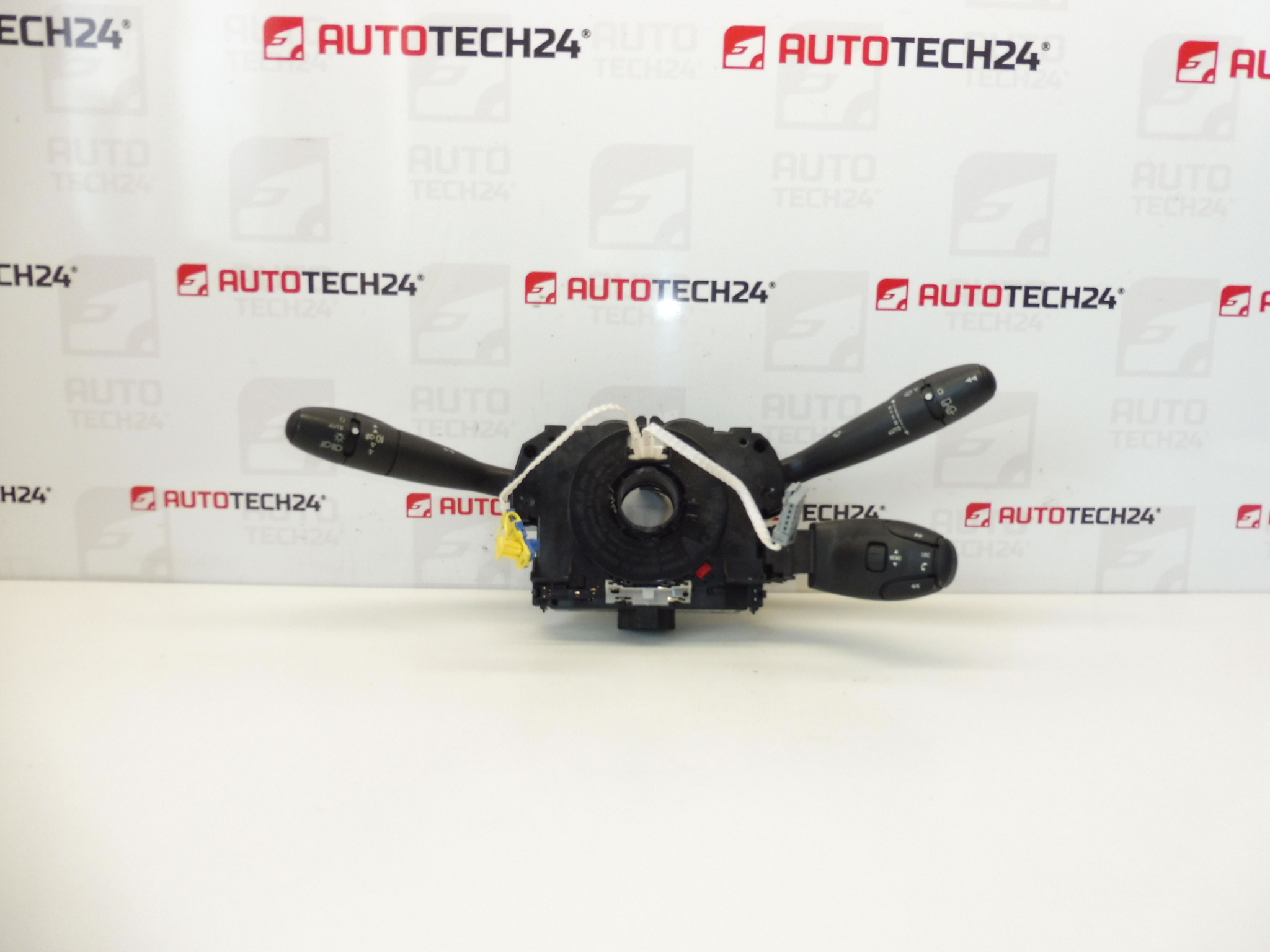 Ovladače páčky Peugeot 308 96643943XT 98062014XT 6242PK