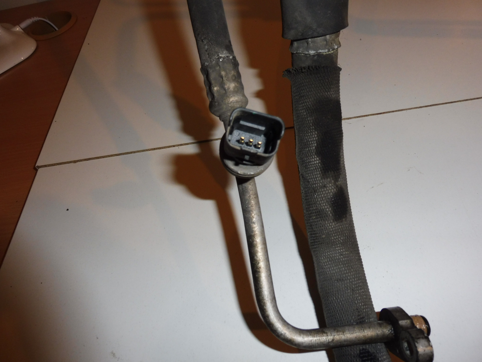 Klima trubka Citroën Xsara Picasso 1.6 HDI 9649291080 6460KH