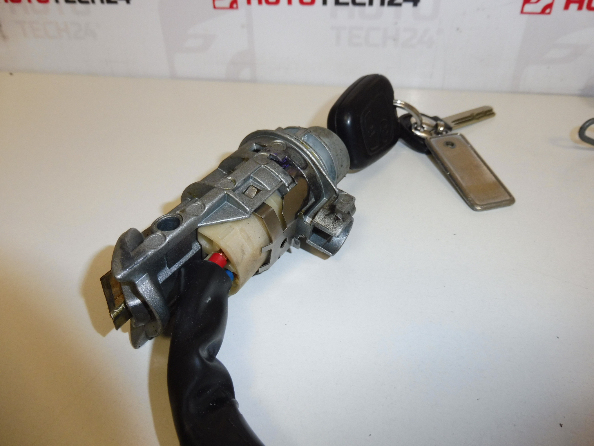 Sada zámků + 1 klíč Peugeot 406 4162Z8 4162Z6