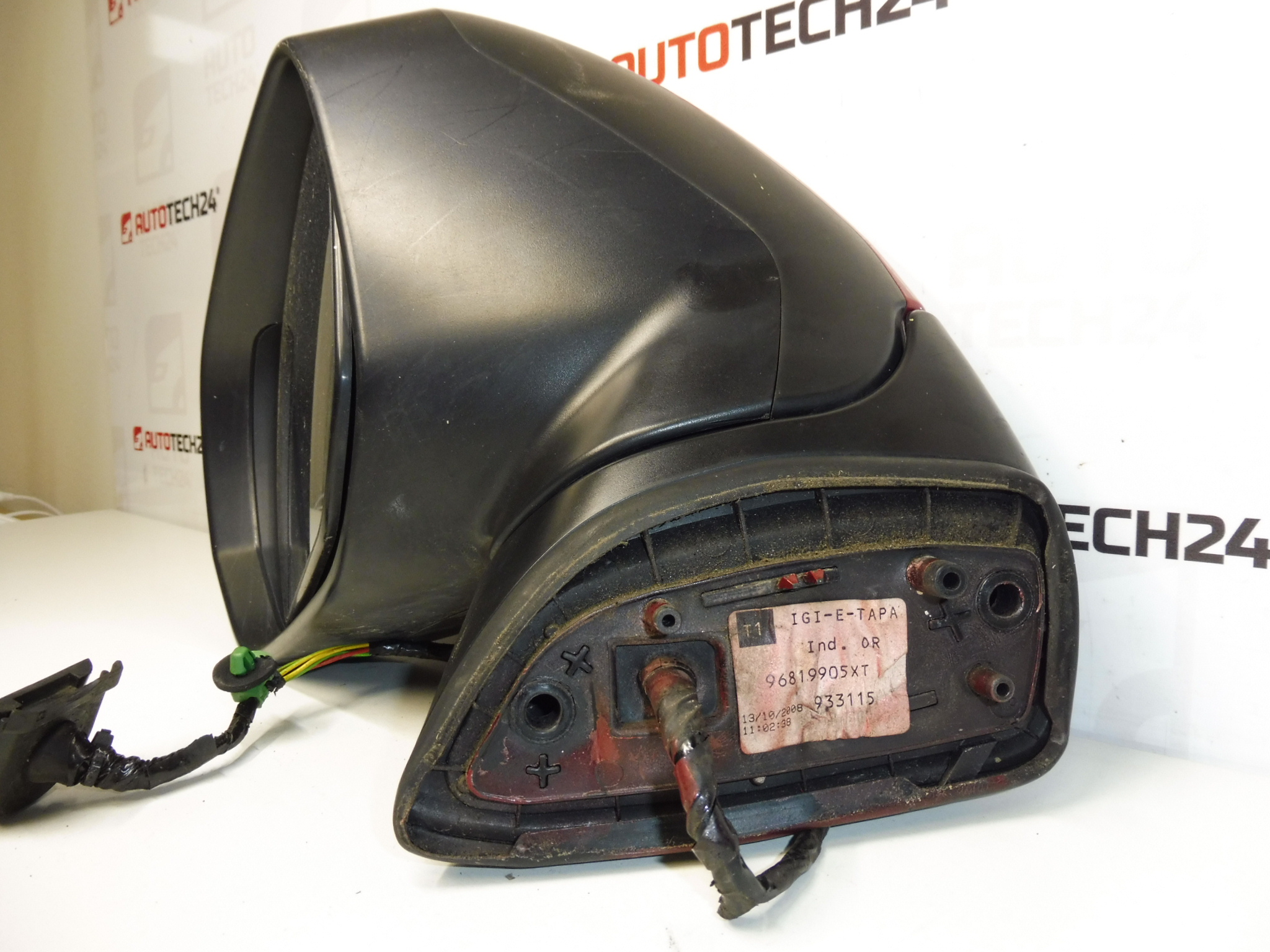 Levé zrcátko EKQD Citroën C4 Picasso 96819905XT 8153H0