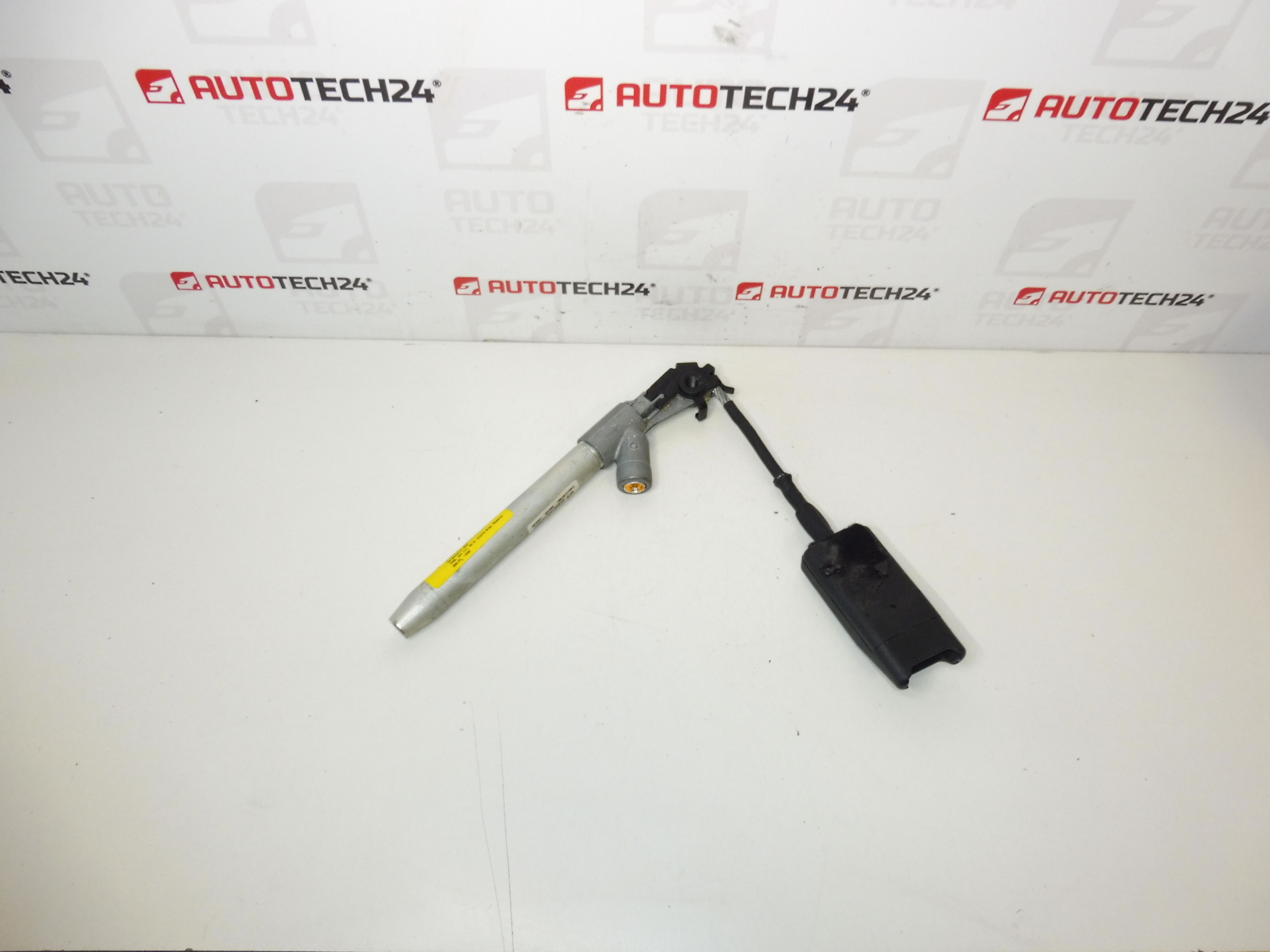 Levý pyropás Citroën C4 Picasso 9657326377 8974XZ